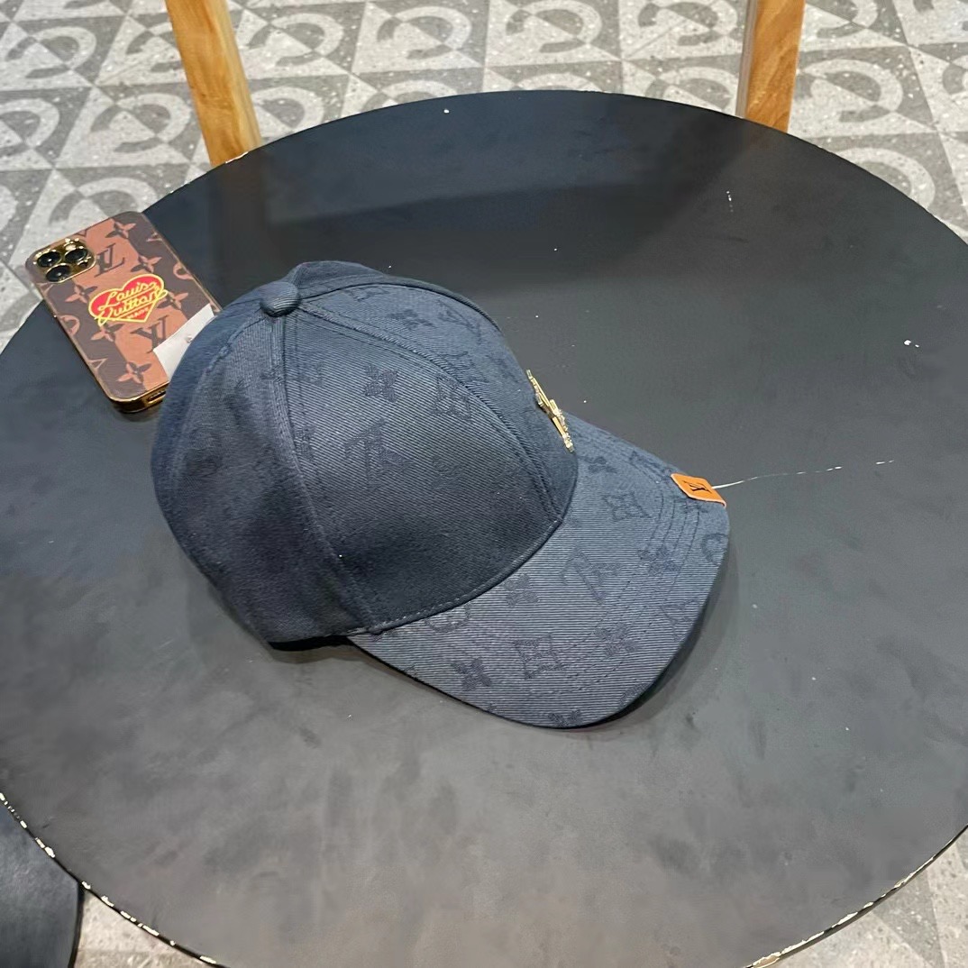  LouiVuittonLV👒专柜新款路易威登家刺绣棒球帽，简单大方 男女通用遮阳帽，