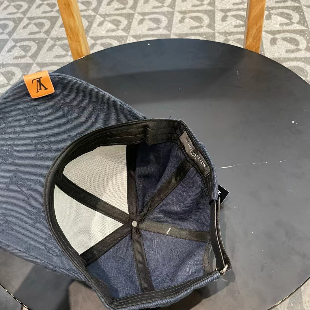  LouiVuittonLV👒专柜新款路易威登家刺绣棒球帽，简单大方 男女通用遮阳帽，