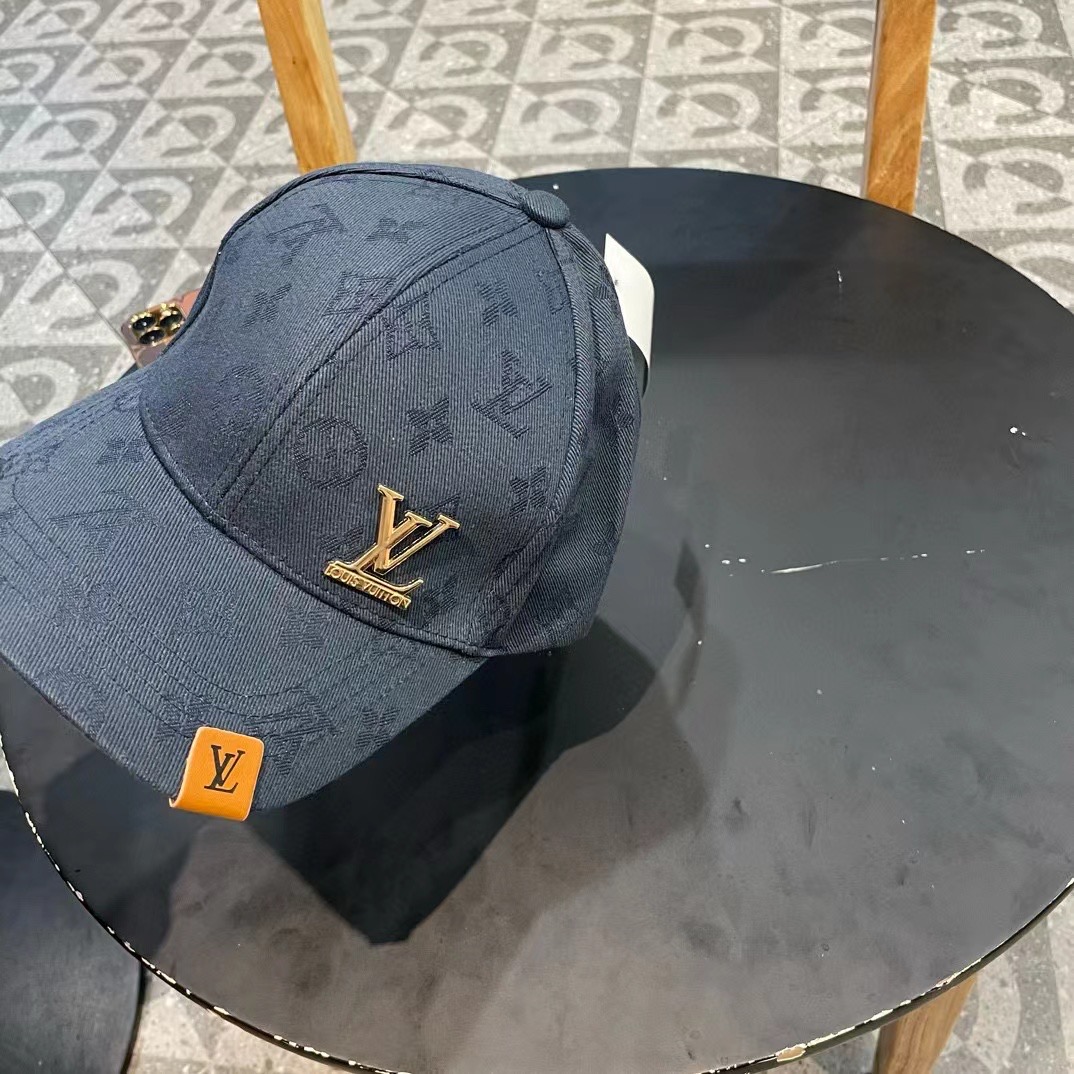  LouiVuittonLV👒专柜新款路易威登家刺绣棒球帽，简单大方 男女通用遮阳帽，