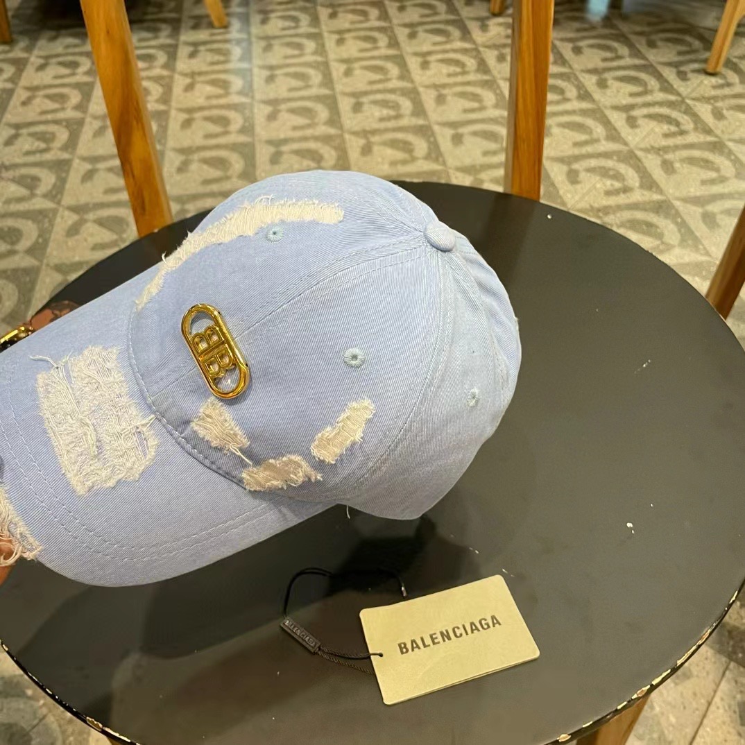  【巴黎世家】2025新款百搭棒球帽，新款出货，大牌出街，搭配衣服超绝！人手必入！