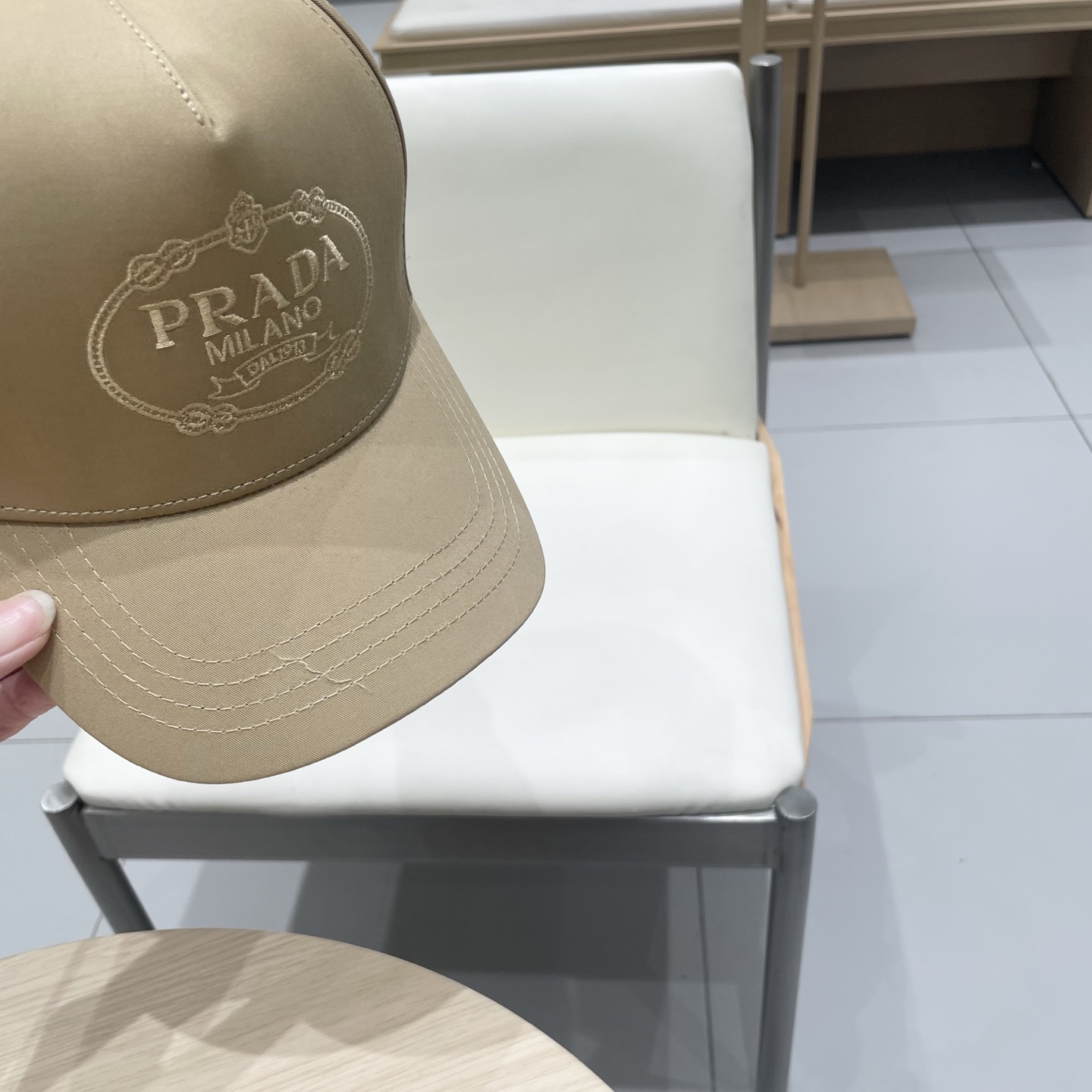  PRADA普拉达新款棒球帽，男女款鸭舌帽