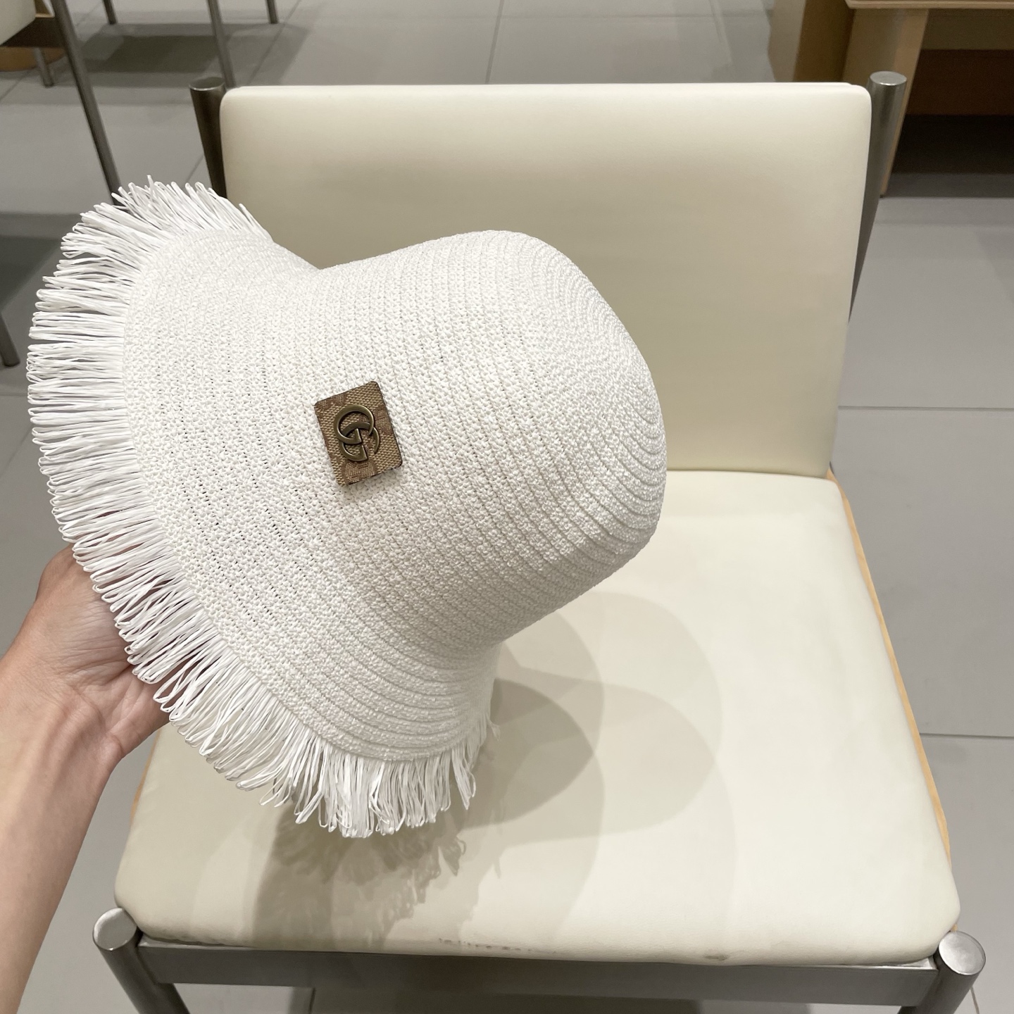  Gucci古奇女士帽子大檐韩版毛边透气草帽夏季遮阳防晒沙滩帽渔夫帽