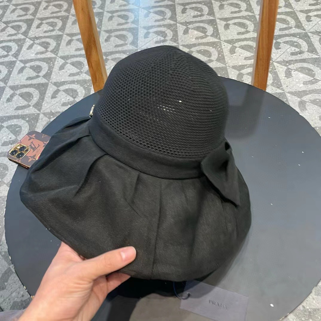  PRADA普拉达 新款大帽檐遮阳帽，渔夫帽，小红书网红爆款 防紫外线大檐遮脸防晒太阳渔夫帽