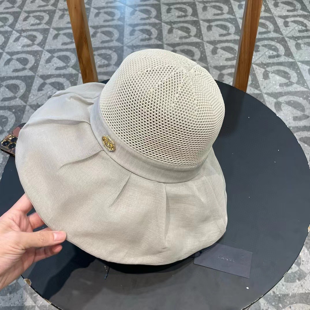  PRADA普拉达新款大帽檐遮阳帽，渔夫帽，小红书网红爆款 防紫外线大檐遮脸防晒太阳渔夫帽