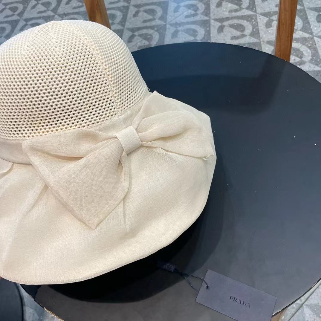  PRADA普拉达新款大帽檐遮阳帽，渔夫帽，小红书网红爆款 防紫外线大檐遮脸防晒太阳渔夫帽