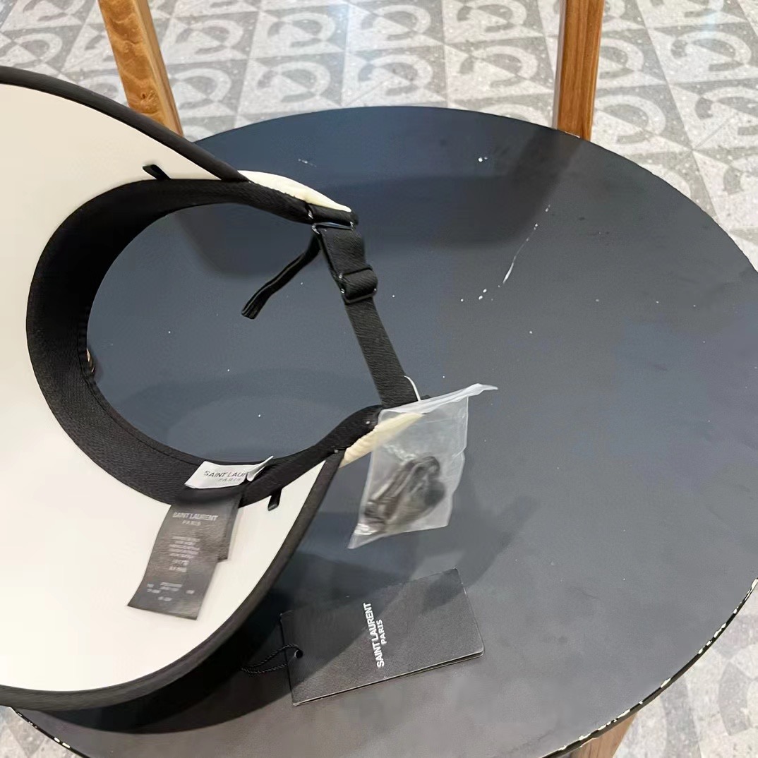 【YSL圣罗兰】夏季新款大蝴蝶结新中式大沿空顶帽～
轻奢风，遮阳防晒款