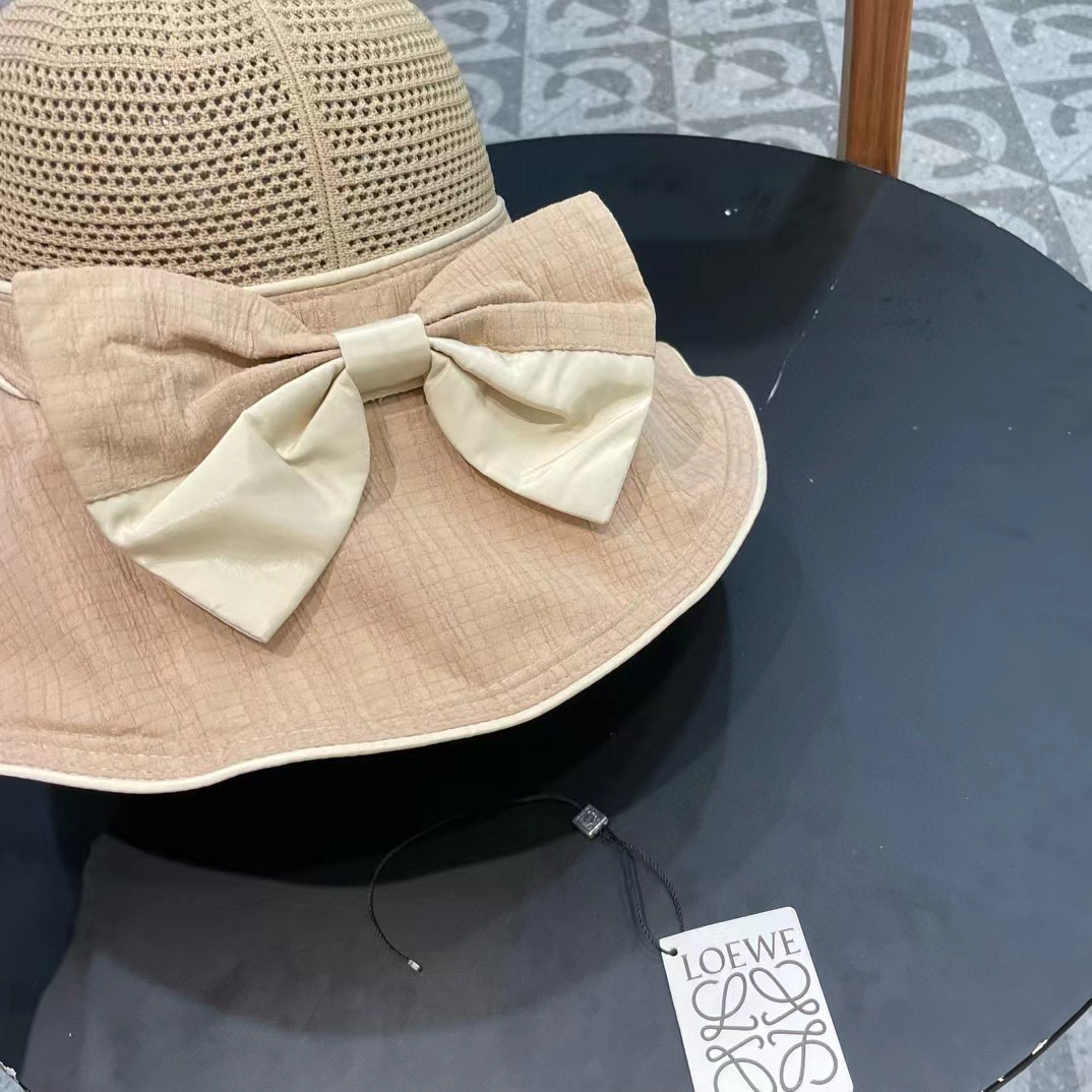  LOEWE罗意威防晒帽女新款渔夫帽防紫外线大帽檐夏季遮阳帽子大头围，方便携带