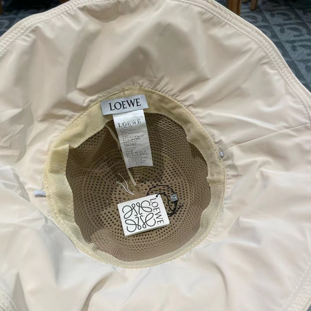  LOEWE罗意威防晒帽女新款渔夫帽防紫外线大帽檐夏季遮阳帽子大头围，方便携带