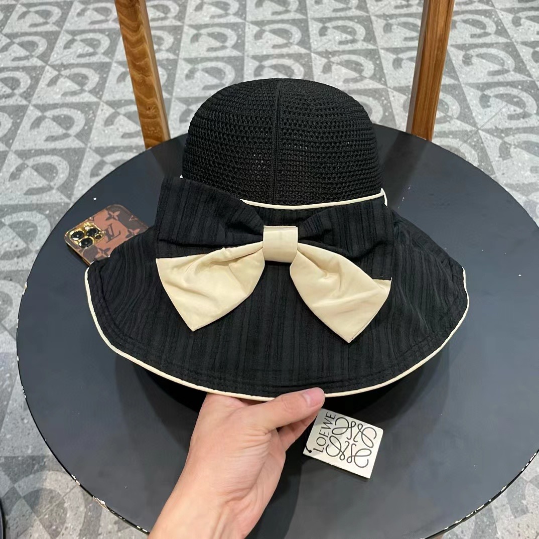  LOEWE罗意威防晒帽女新款空顶帽防紫外线大帽檐夏季遮阳帽子大头围，方便携带