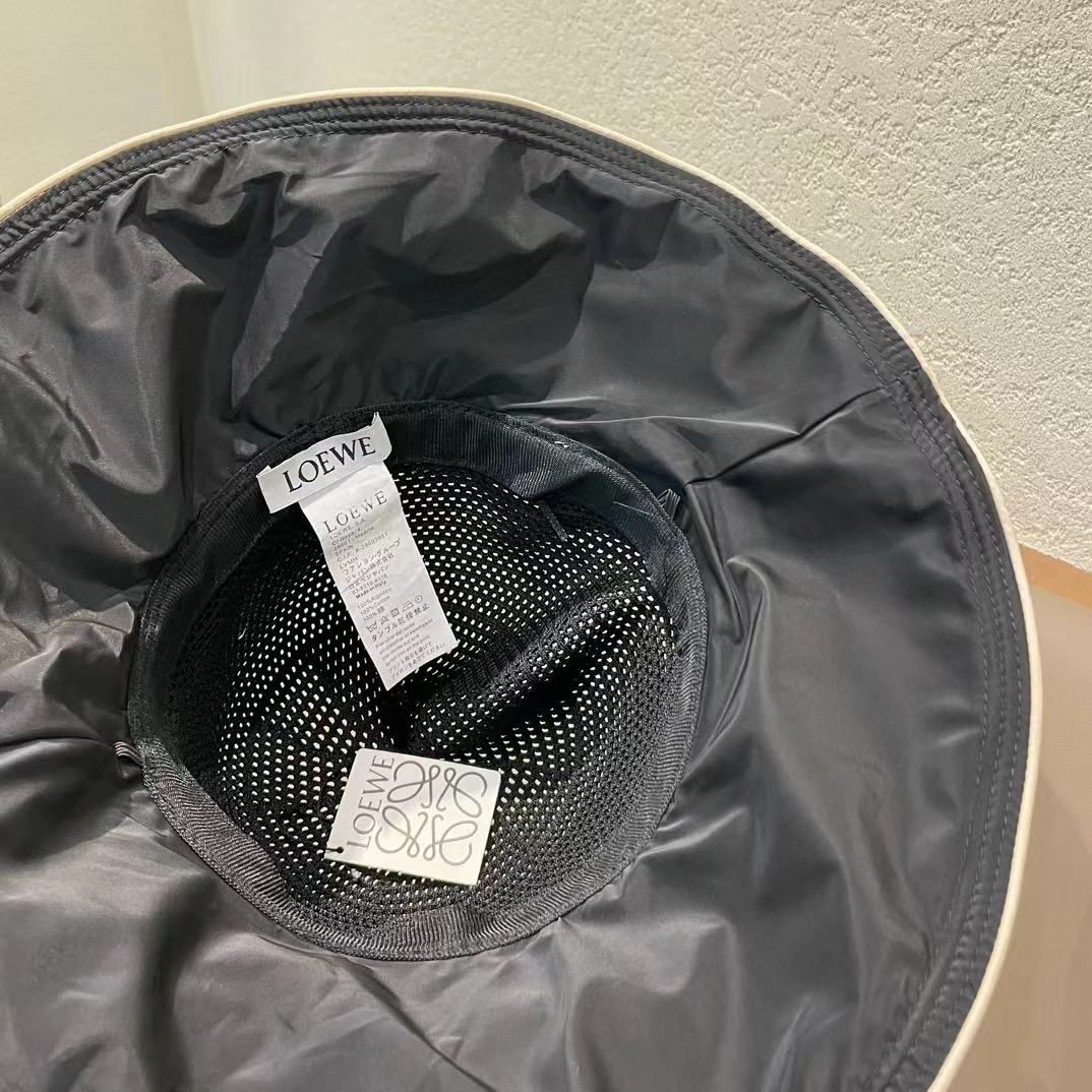  LOEWE罗意威防晒帽女新款空顶帽防紫外线大帽檐夏季遮阳帽子大头围，方便携带