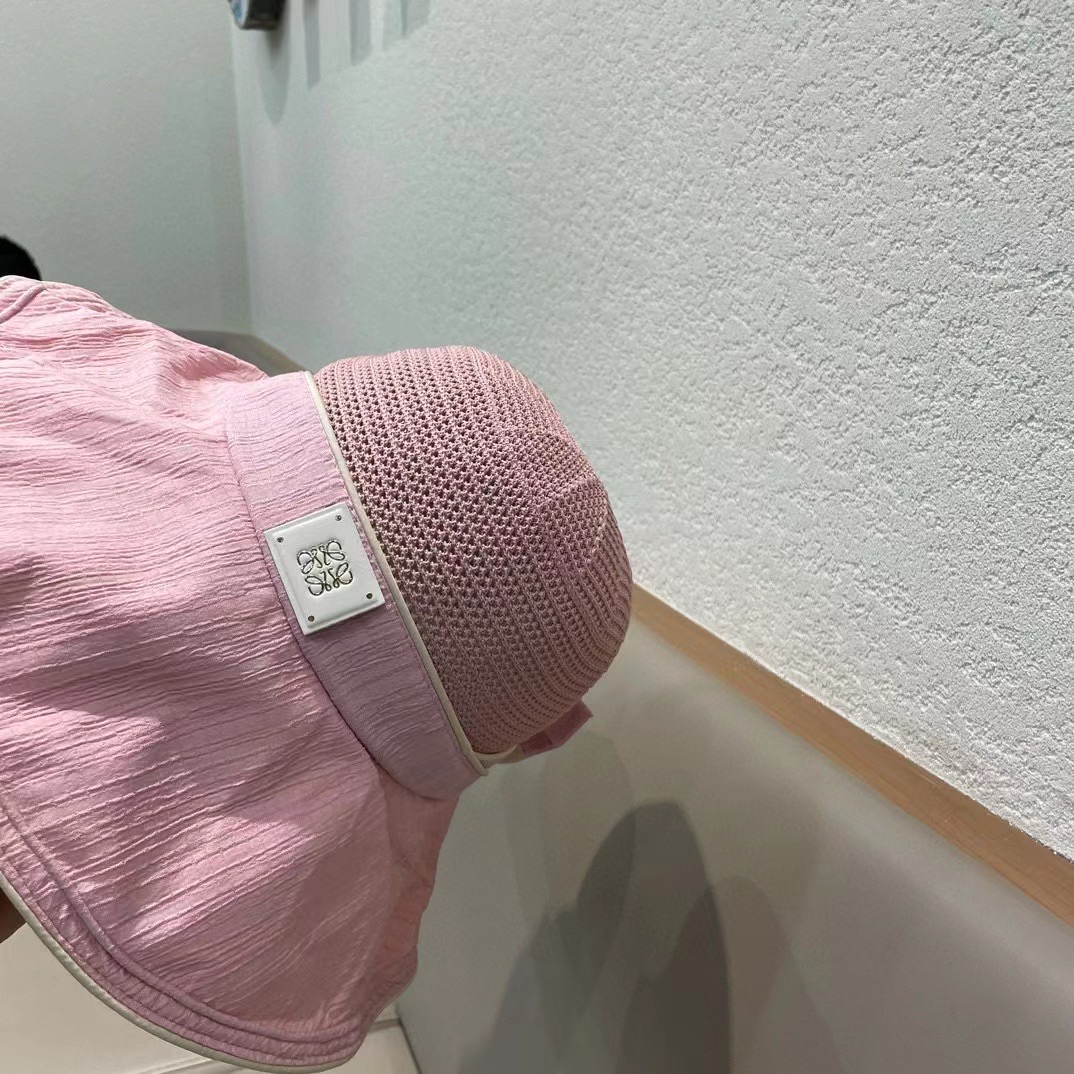  LOEWE罗意威防晒帽女新款渔夫帽防紫外线大帽檐夏季遮阳帽子大头围，方便携带