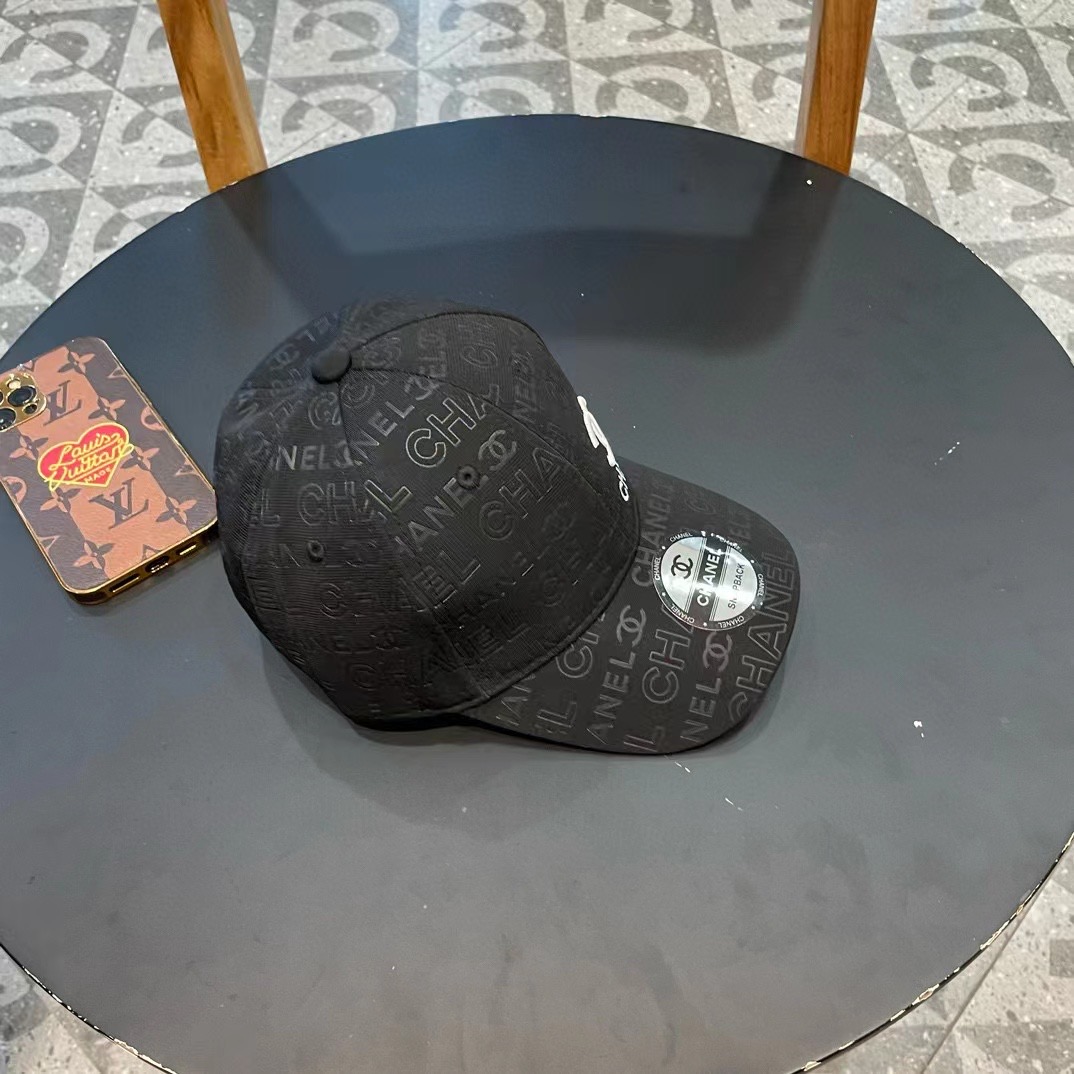 【CHANEL香奈儿】2024新款刺绣山茶花棒球帽，新款出货，大牌款超好搭配，赶紧入手！