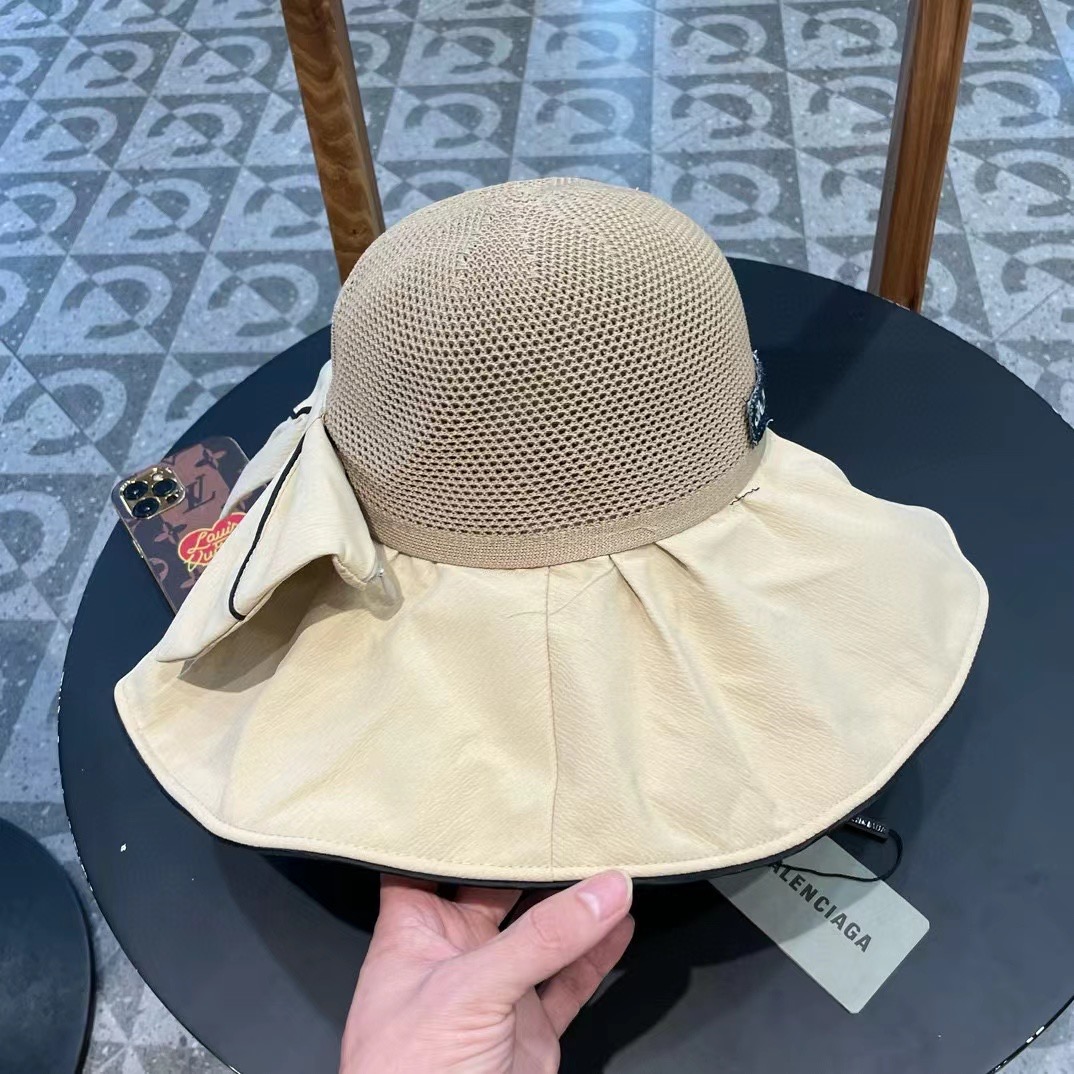  BALENCIAGA巴黎世家2025夏季新款渔夫帽，简约休闲百搭款，头围57cm