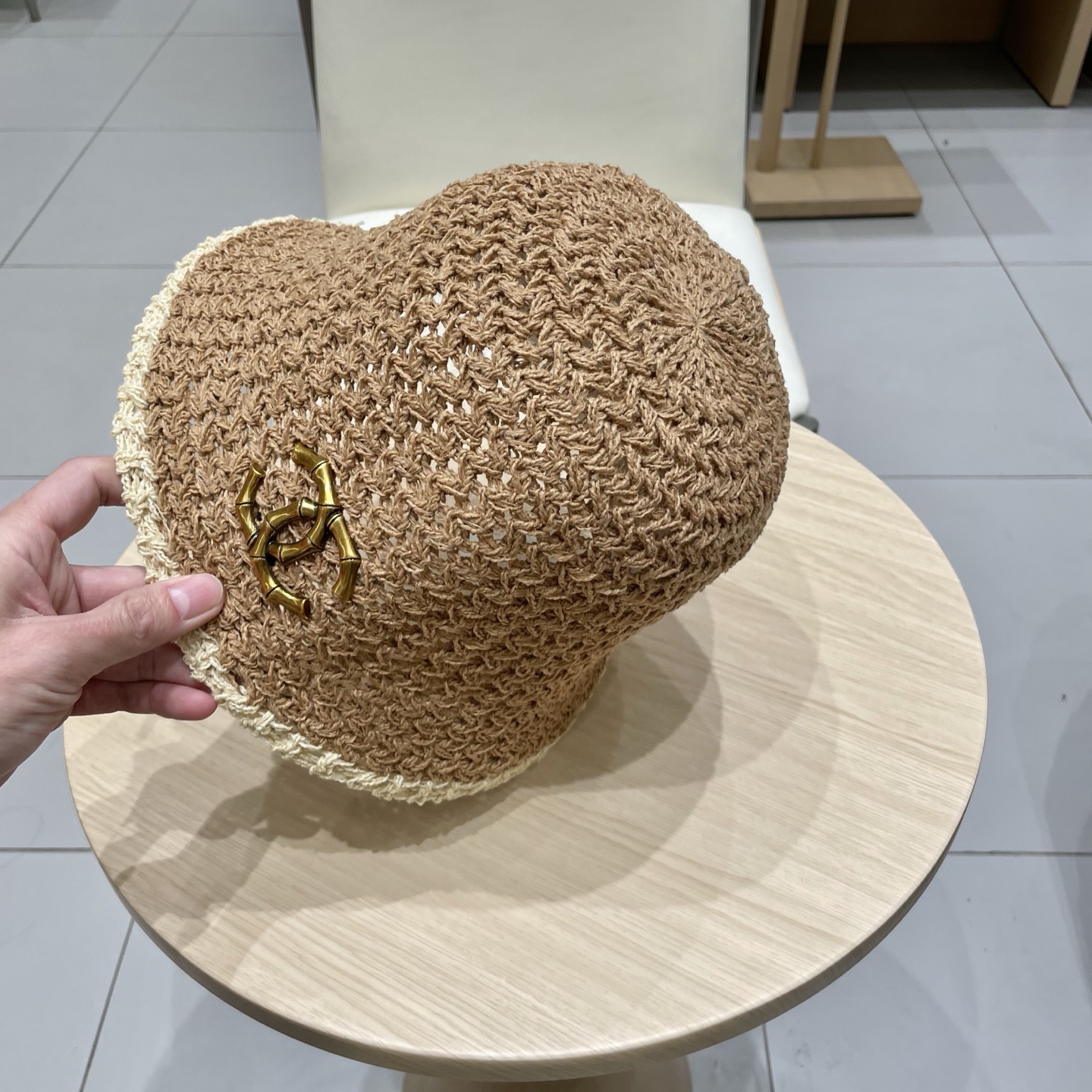 Chanel香奈儿大头围草编镂空渔夫帽女夏季防晒遮阳盆帽显脸小可折叠拼色水桶帽