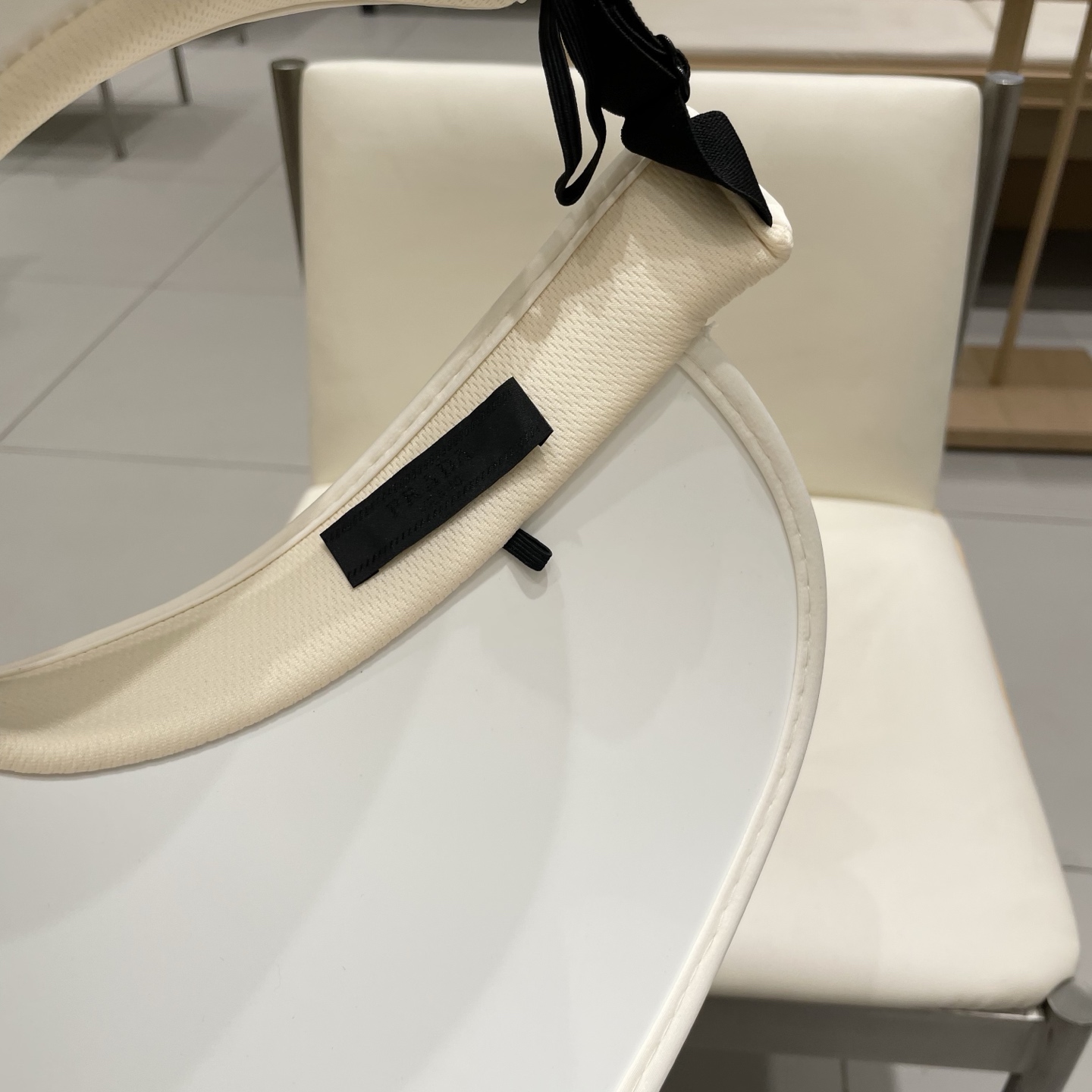 【PRADA普拉达】2025季新款拼色独家款遮阳帽空顶帽男女百搭款～休闲出街神器