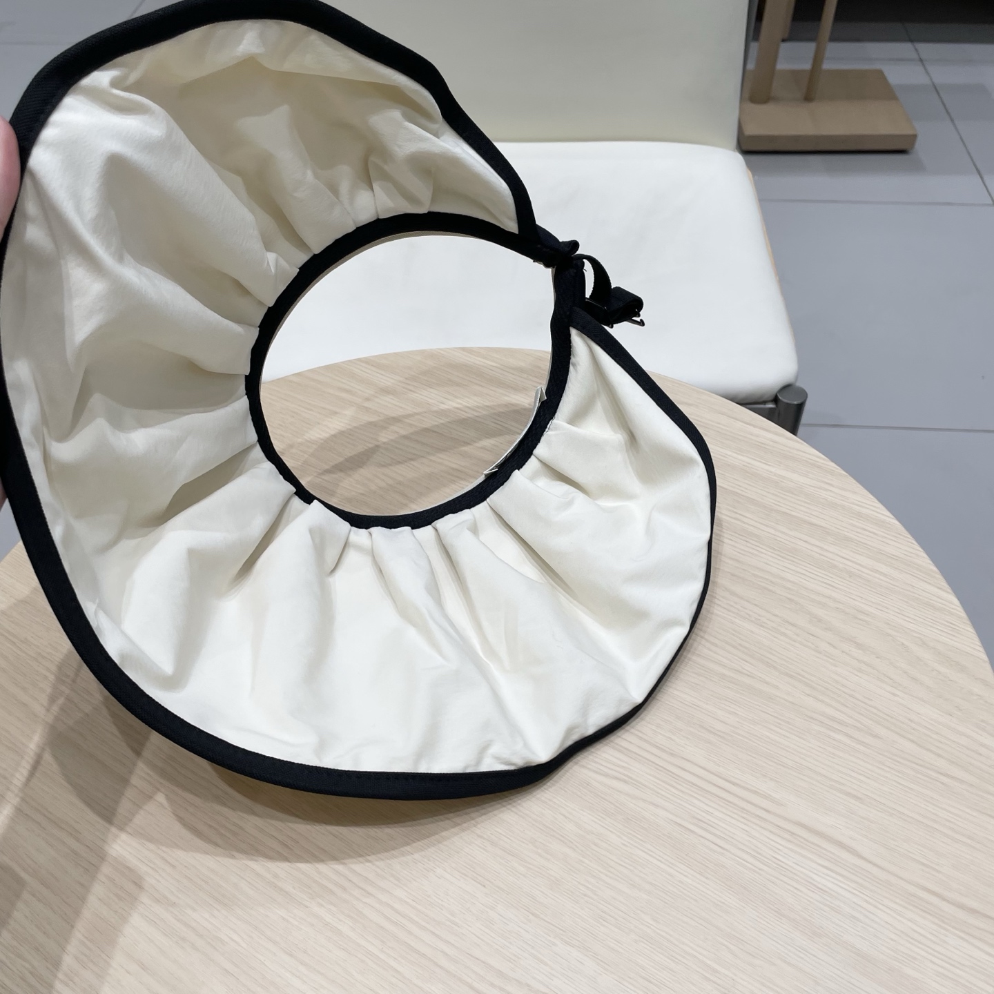 celine塞琳户外防晒帽夏季防晒贝壳帽大帽檐遮阳发箍帽空顶黑胶贝壳帽子