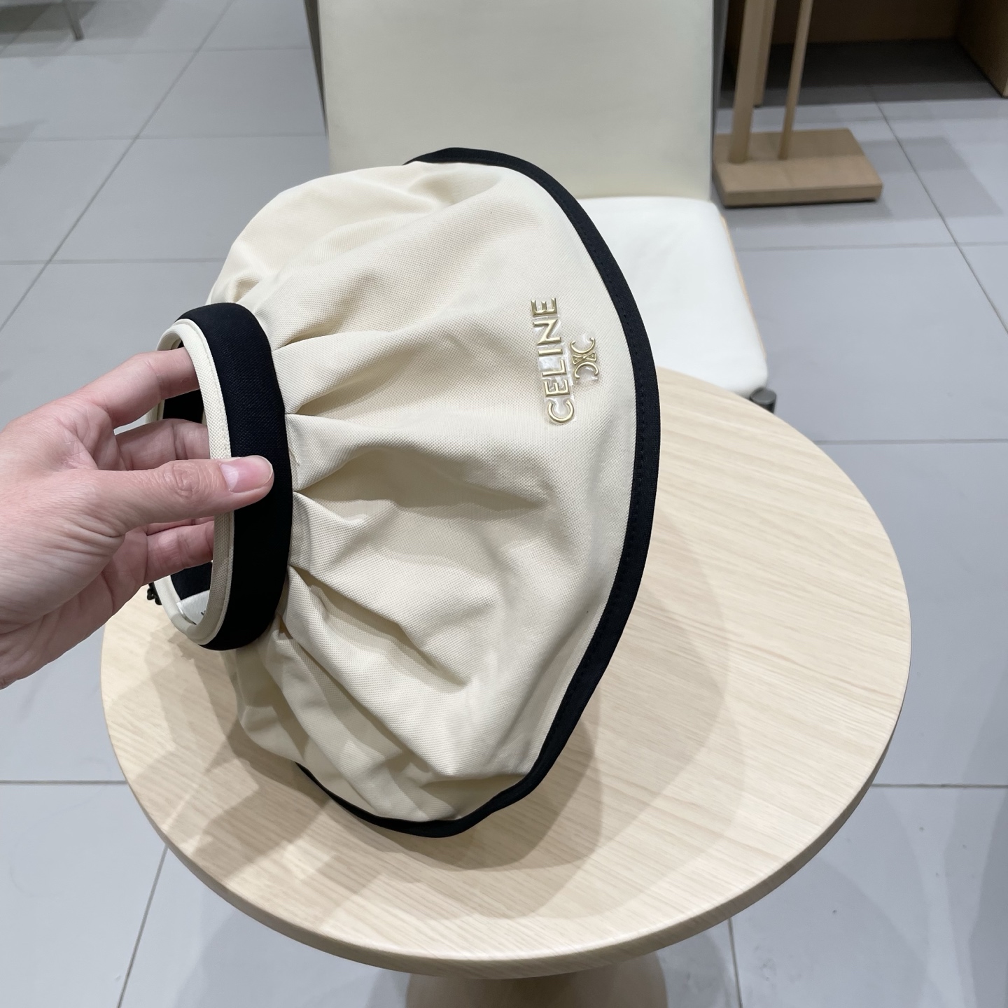 celine塞琳户外防晒帽夏季防晒贝壳帽大帽檐遮阳发箍帽空顶黑胶贝壳帽子