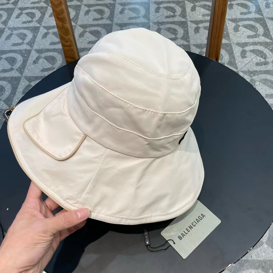 BALENCIAGA巴黎世家夏季新款渔夫帽，简约休闲百搭款，头围57cm