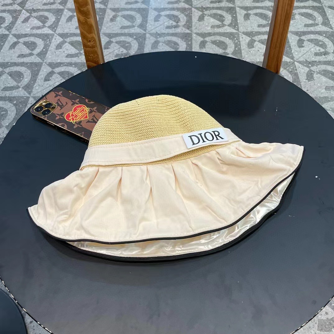 DIOR迪奥 字母彩胶防晒遮阳帽夏季旅游大沿防风太阳帽新