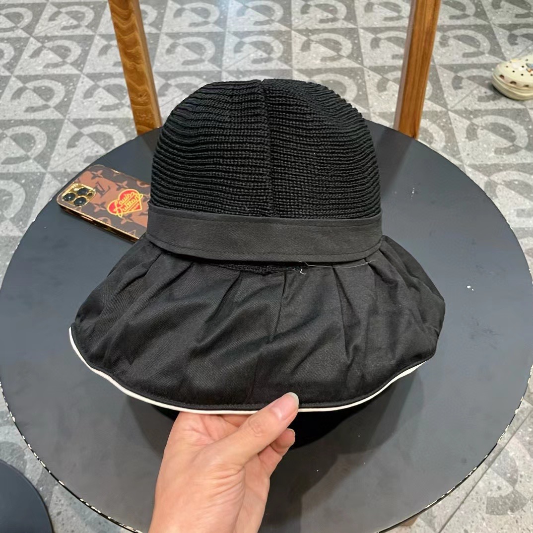 DIOR迪奥 字母彩胶防晒遮阳帽夏季旅游大沿防风太阳帽新