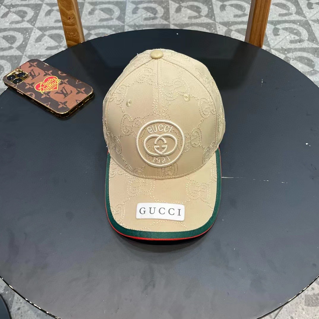 NO:359324,[GUCCI Guchi baseball cap, the new style of the counter is simple and trendy!  Casual sports style, classic production, super easy to wear clothes!  Hat Straw Hat Fisherman Hat Baseball Hat, Hats, Gucci, espadrilles, hats【GUCCI古奇棒球帽,专柜新款简约很潮！休闲运动款,经典制作,超级好搭衣服！帽子草帽渔夫帽棒球帽,帽子,gucci,espadrilles,hats,hat