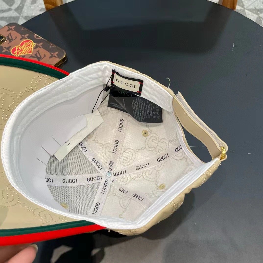 【GUCCI古奇棒球帽🧢，专柜新款简约很潮！休闲运动款，经典制作，超级好搭衣服！