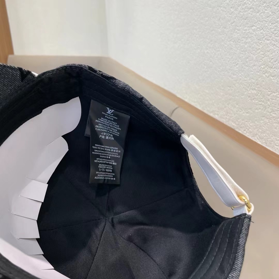 上新！路易威登 LouisVuitton 😍新款LV棒球帽，重工打造♥️早春系列高端大气，百搭款🤗男女通