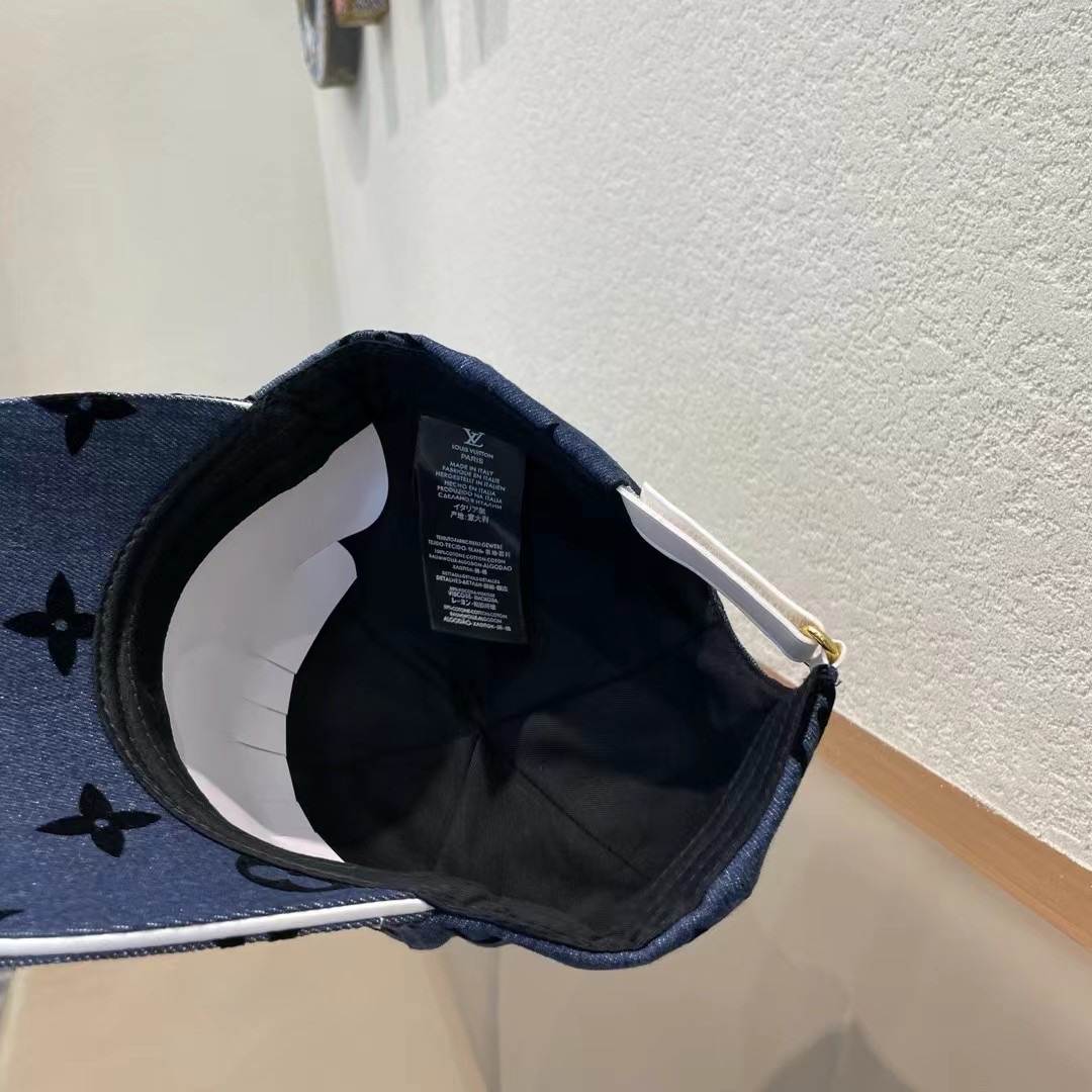 上新！路易威登 LouisVuitton 😍新款LV棒球帽，重工打造♥️早春系列高端大气，百搭款🤗男女通