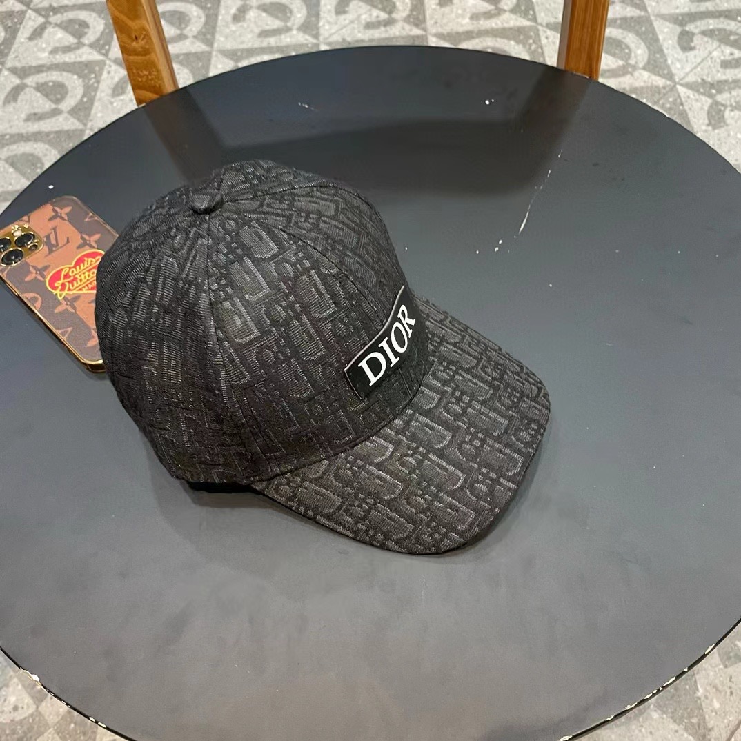 DIOR迪奥 刺绣官网同步新款发布 老花D家棒球帽🧢，水洗标吊牌齐全，超级火爆