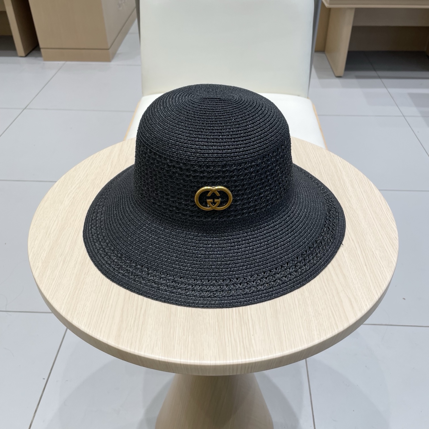  gucci古奇简约镂空水桶帽子女夏季防晒草帽撞色手编纹路渔夫帽百搭盆帽遮阳
