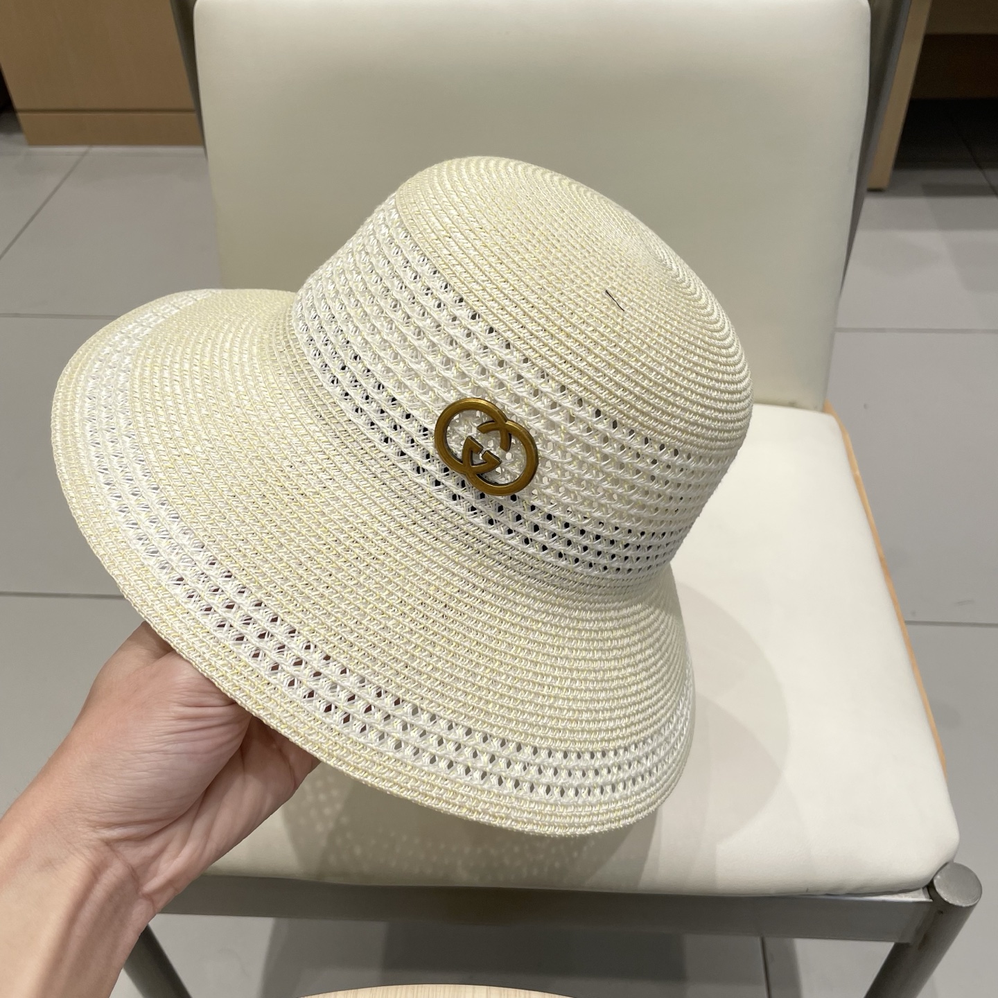  gucci古奇简约镂空水桶帽子女夏季防晒草帽撞色手编纹路渔夫帽百搭盆帽遮阳