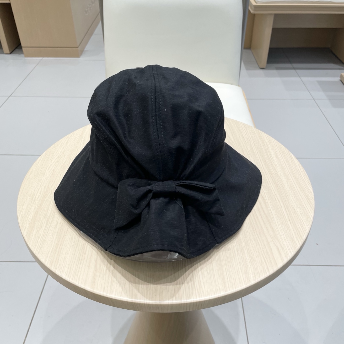 LV路易威登韩版蝴蝶结渔夫帽女春夏女款遮阳盆帽显脸小ins大檐防晒太阳帽子