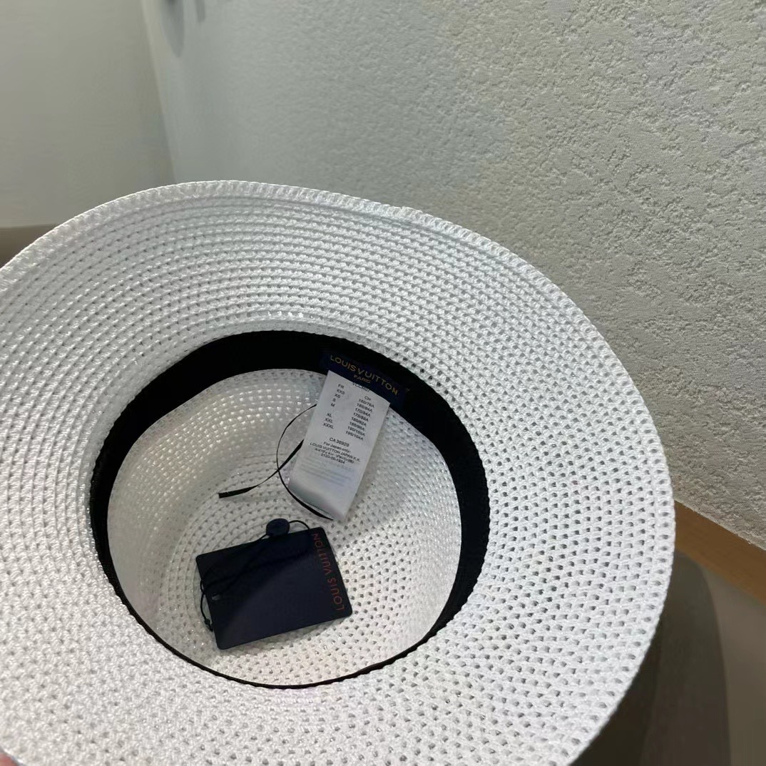 路易威登 LV镂空圆顶 草帽,2026新款无数时尚达人必备 细草编织，旅游出街佳选