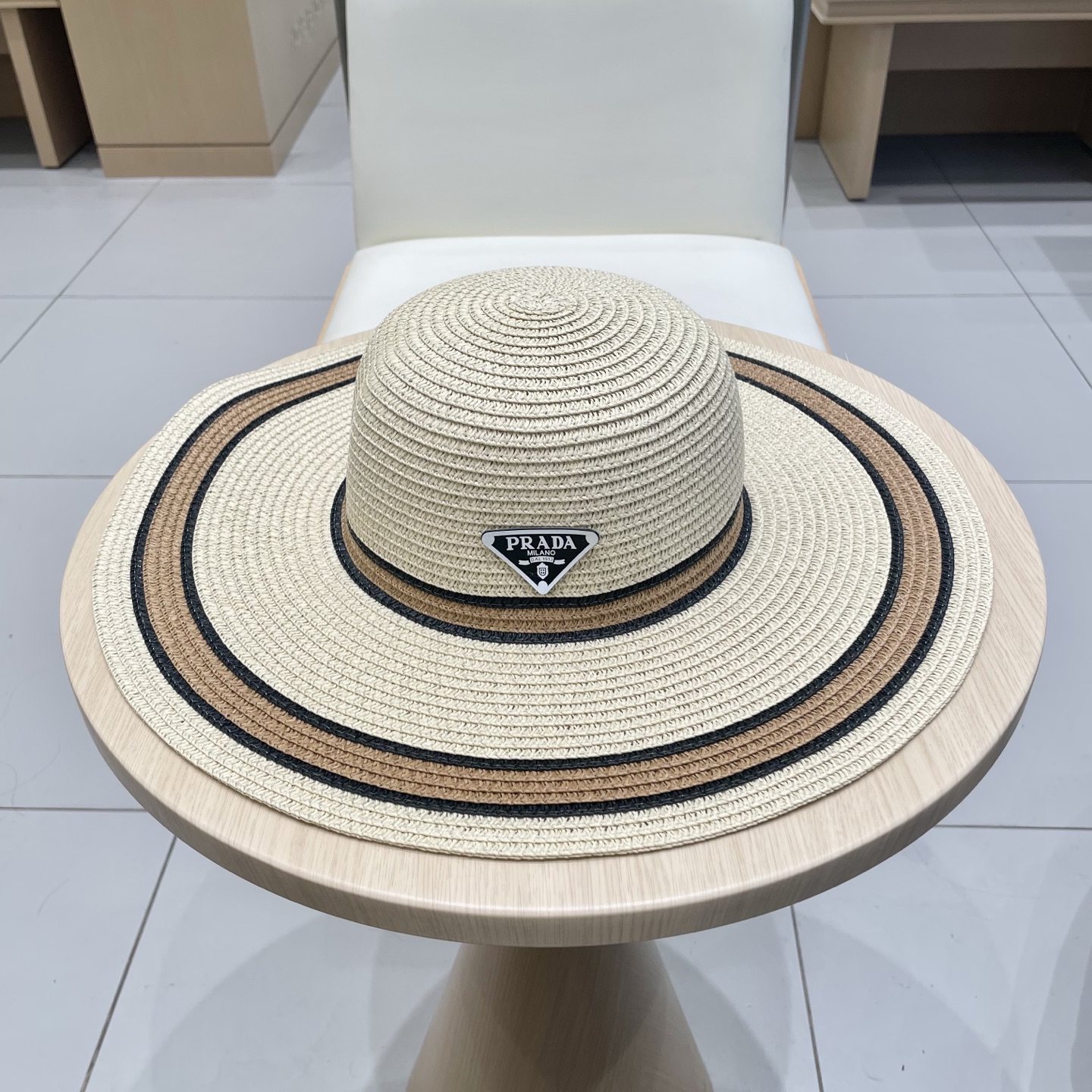 NO:230112,Louis Vuitton baseball cap Louis Vuitton casual lace-up bow fisherman hat women solid color simple high-end large brim face small curly basin hat niche hat straw hat fisherman hat baseball cap, hat, louis vuitton, louis vuitton, espadrilles, hats19860909路易威登棒球帽 LouisVuitton休闲系带蝴蝶结渔夫帽女纯色简约高级大檐显脸小卷边盆帽小众帽子草帽渔夫帽棒球帽,帽子,louis vuitton,louis vuitton,espadrilles,hats,hat