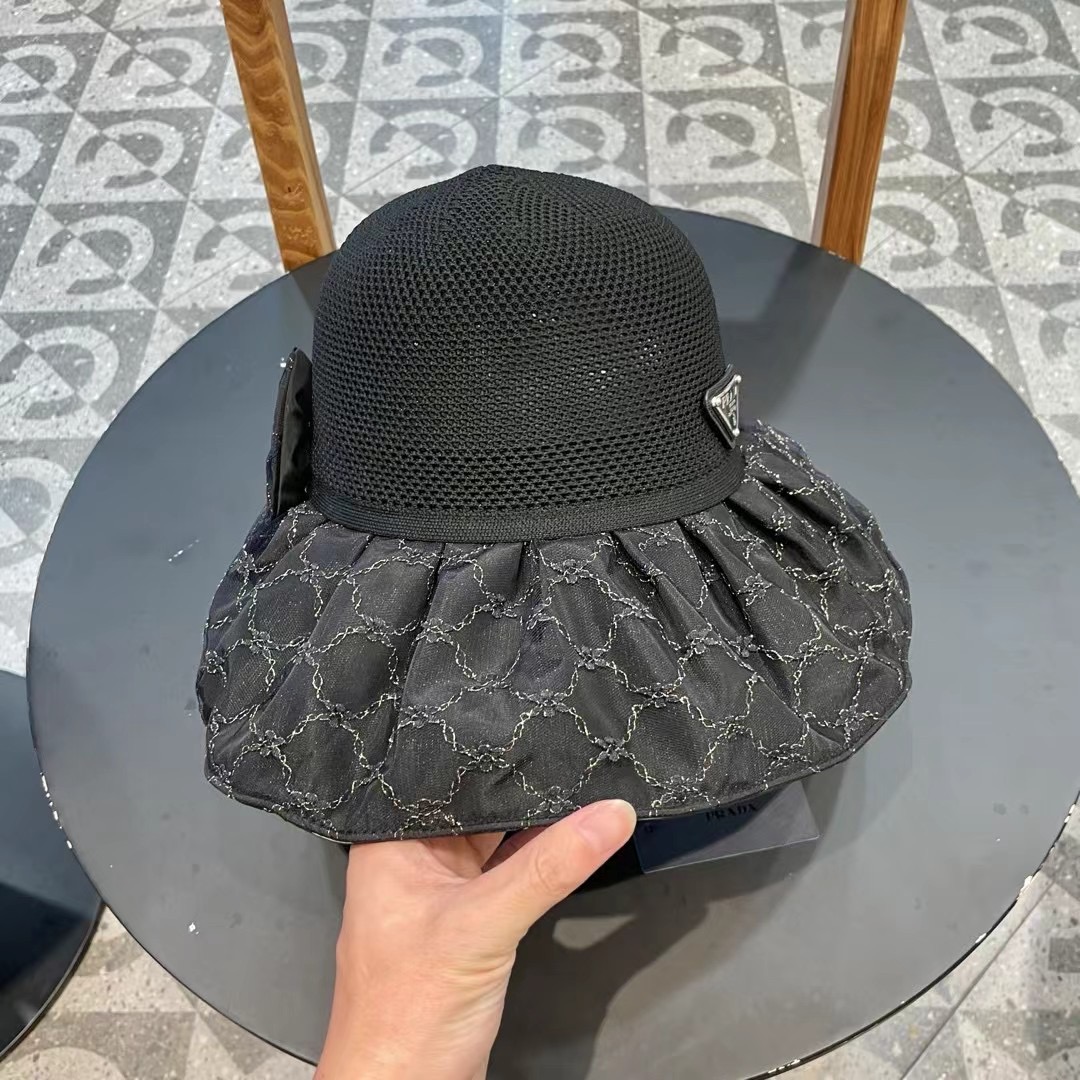 PRADA普拉达 2024新款夏季渔夫帽女士大檐防紫外线沙滩帽子防晒遮阳出游太阳帽