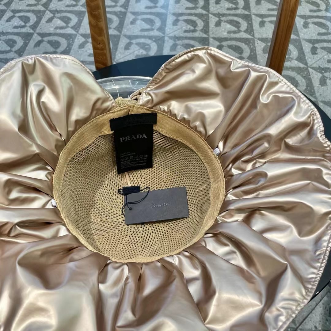 PRADA普拉达 2024新款夏季渔夫帽女士大檐防紫外线沙滩帽子防晒遮阳出游太阳帽