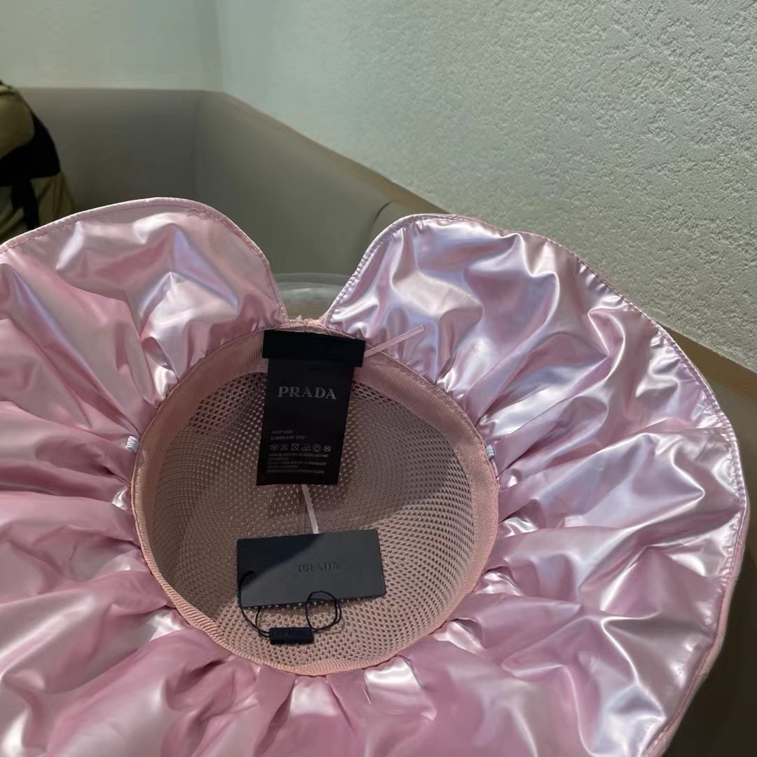 PRADA普拉达 2024新款夏季渔夫帽女士大檐防紫外线沙滩帽子防晒遮阳出游太阳帽
