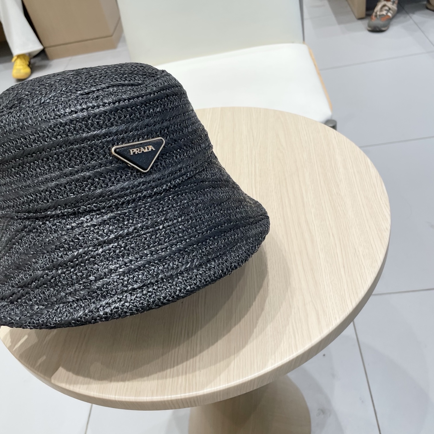 普拉达Prada日单复古藤皮编渔夫帽洋气ins遮阳帽可折叠盆帽女士百搭帽子时尚