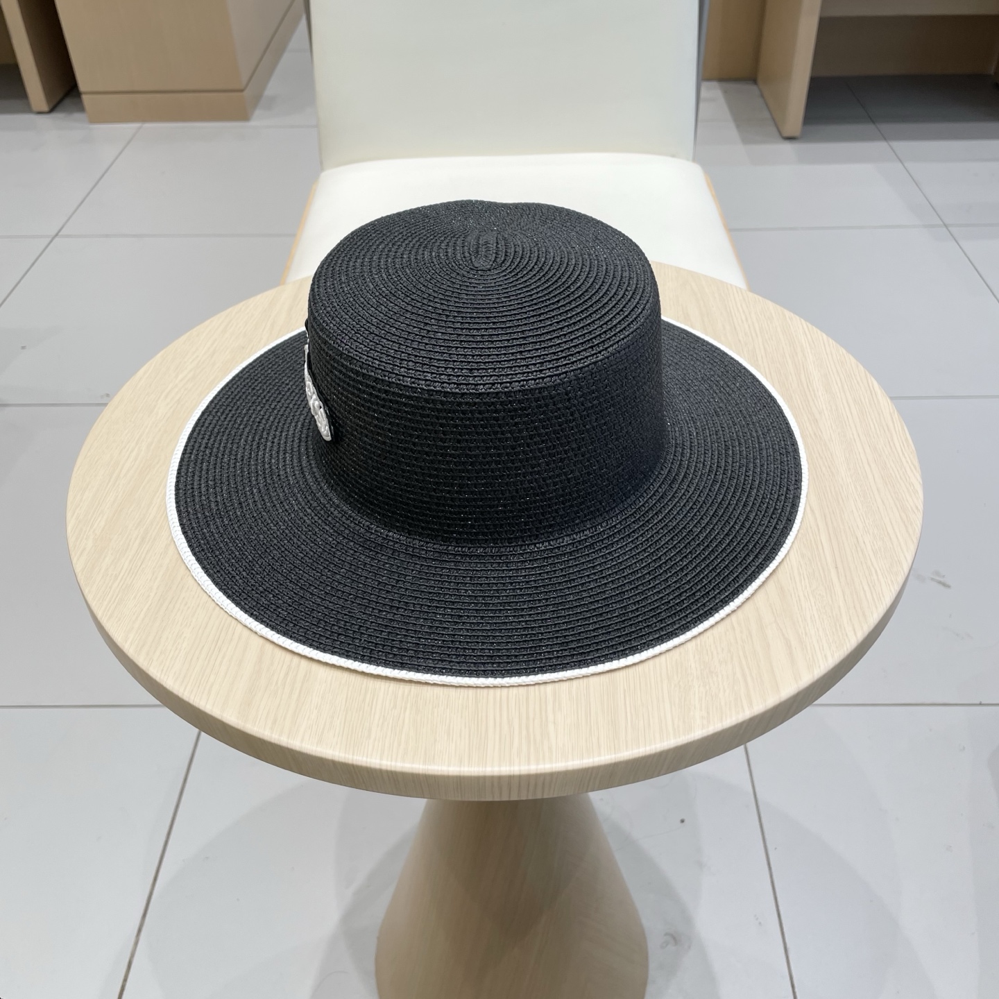 Louis Vuitton hoed LV Louis Vuitton 2025 — photo 2