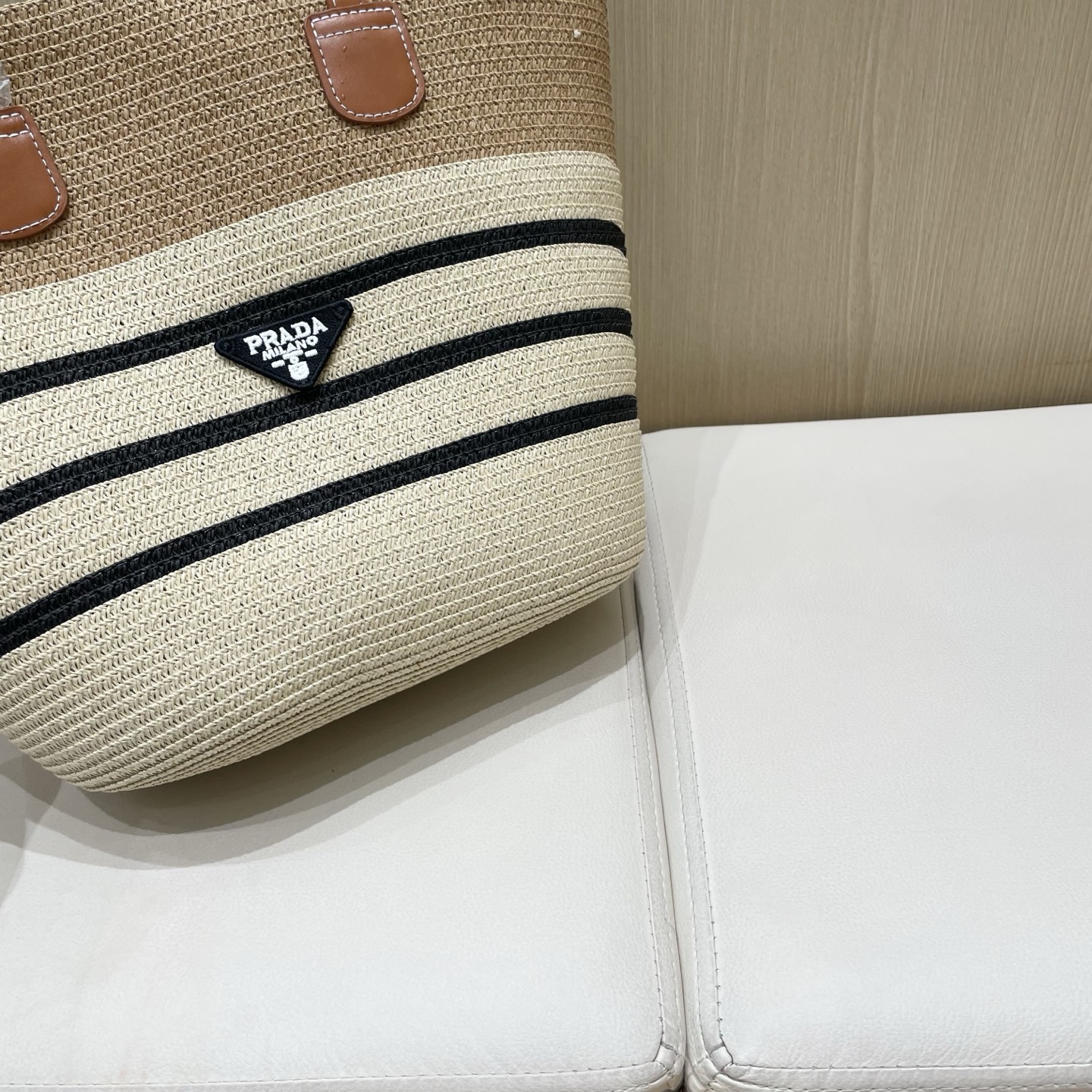 NO:230294,Prada Prada hand-woven bag large capacity straw woven bag women 2025 new beach shoulder bag summer tote bag 40cm lower width 23cm height 30cm hat straw hat fisherman hat baseball hat, hat, prada, prada, espadrilles, espadrilles, totes, shoulder bags, hats19860909prada普拉达手工编织包大容量草编包包女士2025新款沙滩单肩包夏季托特包40cm 下宽23cm高度30cm帽子草帽渔夫帽棒球帽,帽子,prada,prada,espadrilles,espadrilles,totes,shoulder bags,hats,hat