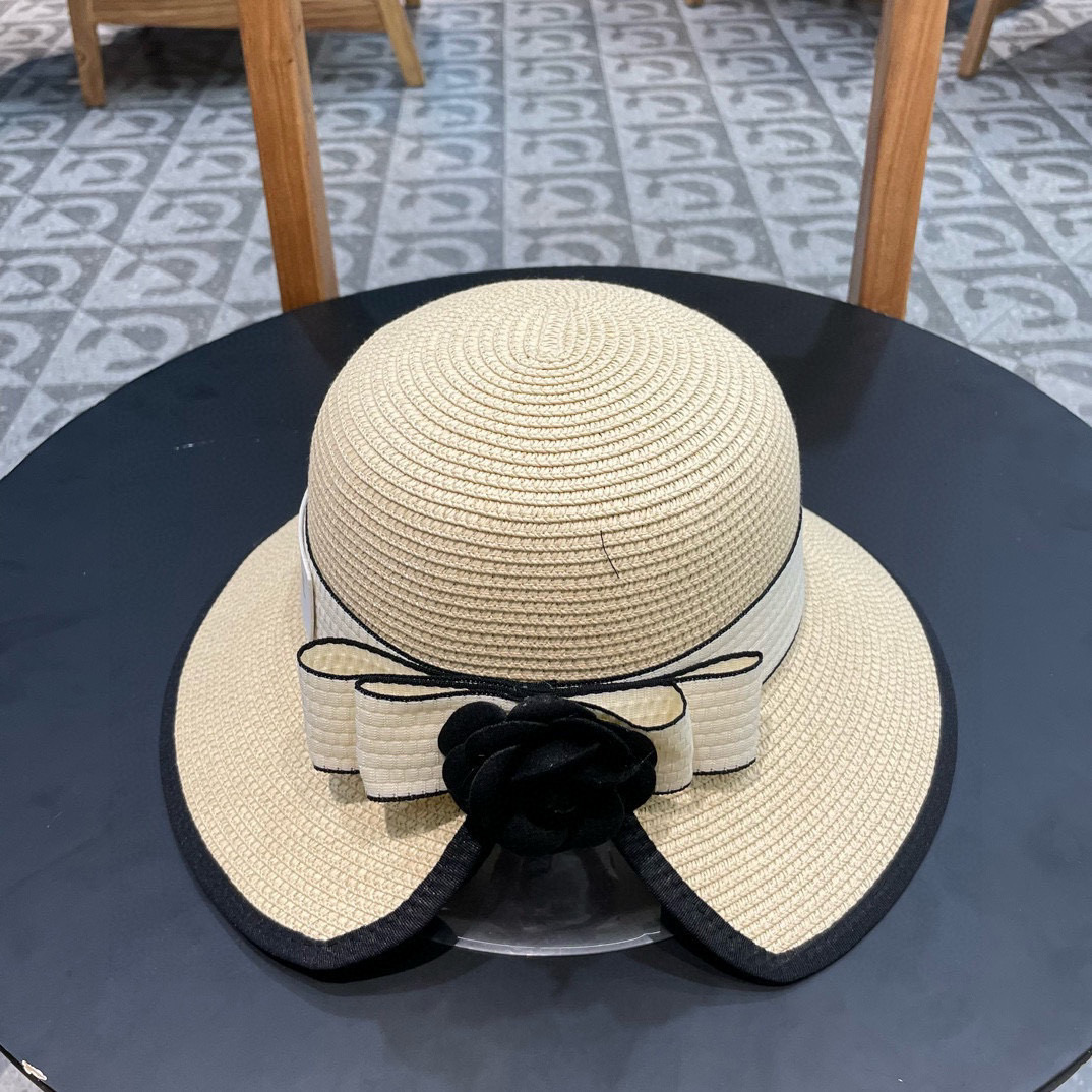 NO:223101,Celine cellne British style exquisite color blocking straw hat women summer outing sunshade jazz hat fashion versatile vacation beach hat hat straw hat fisherman hat baseball hat knit hat, hat, celine, espadrilles, hats19860909赛琳cellne英伦风精致拼色圆顶草帽女夏天出游遮阳爵士帽时尚百搭度假沙滩帽帽子草帽渔夫帽棒球帽针织帽,帽子,celine,espadrilles,hats,hat