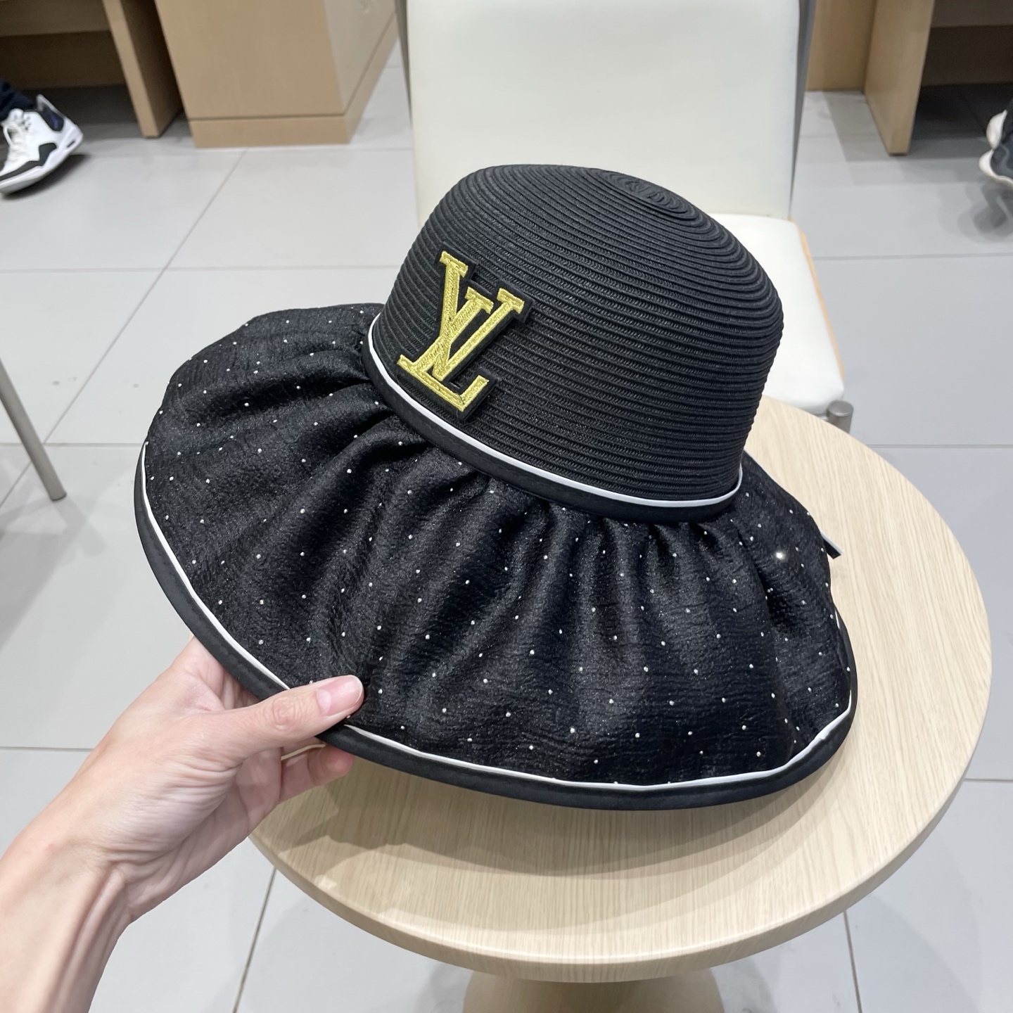 🧢路易威登棒球帽 LouisVuitton😍2025时尚新款透气防晒夏季遮阳帽女韩版防紫外线大檐高品质渔
