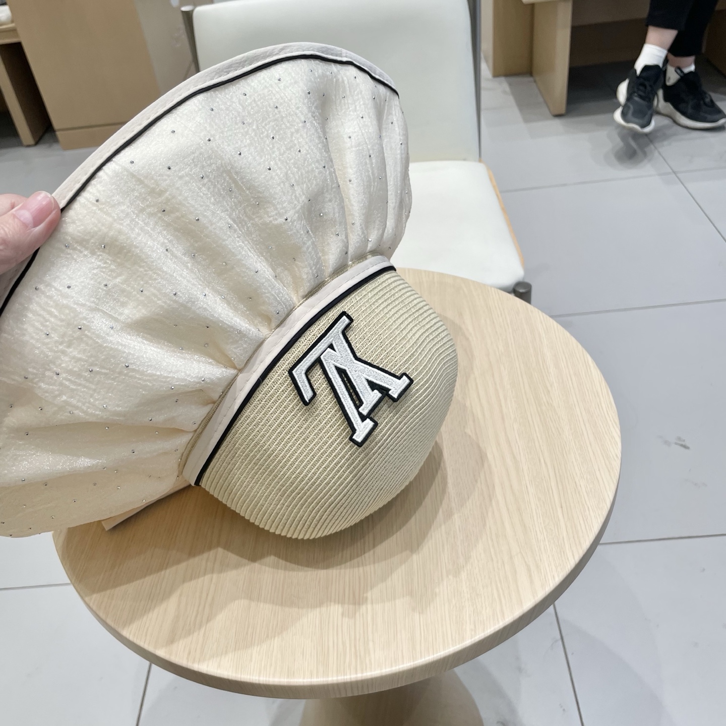 🧢路易威登棒球帽 LouisVuitton😍2025时尚新款透气防晒夏季遮阳帽女韩版防紫外线大檐高品质渔