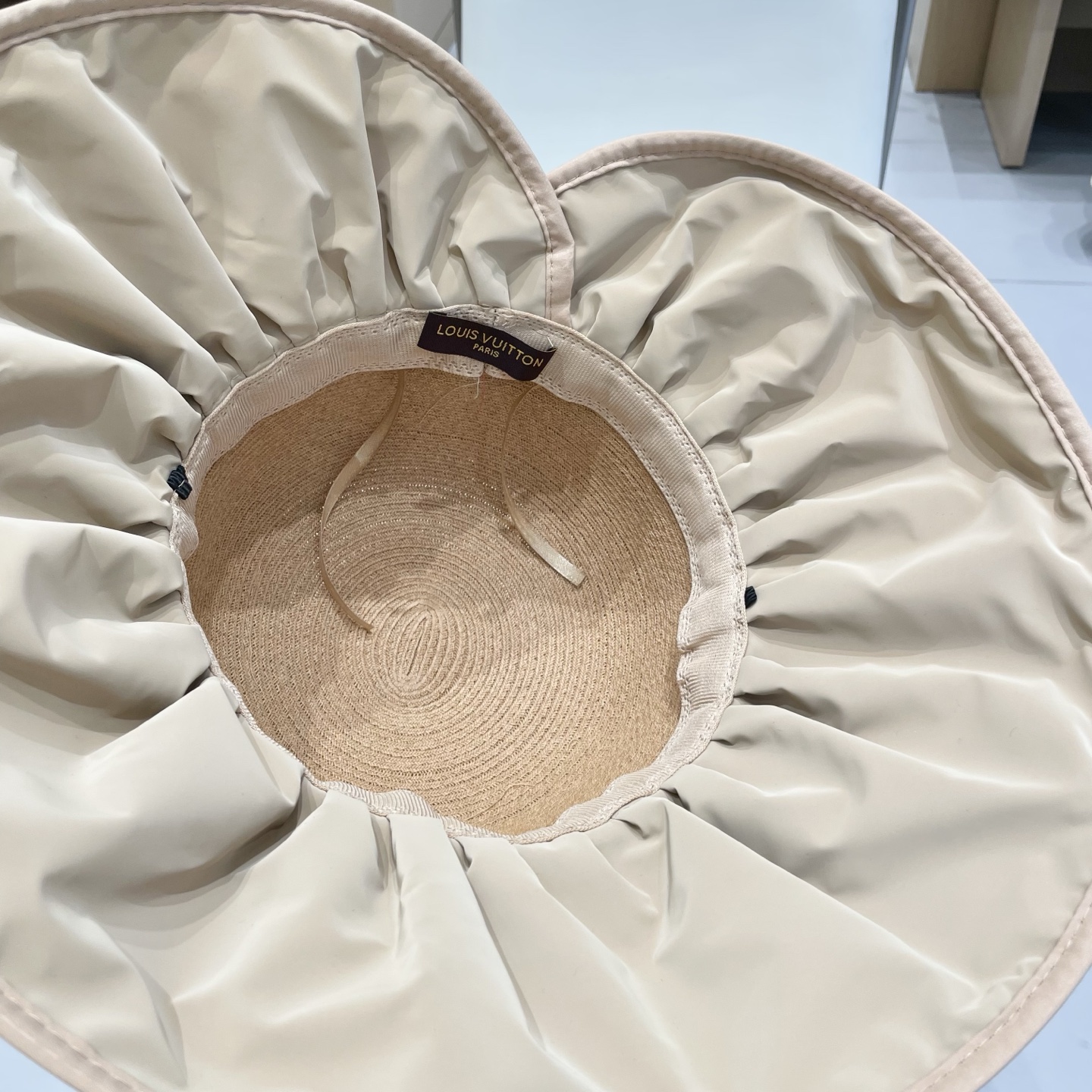 🧢路易威登棒球帽 LouisVuitton😍2025时尚新款透气防晒夏季遮阳帽女韩版防紫外线大檐高品质渔