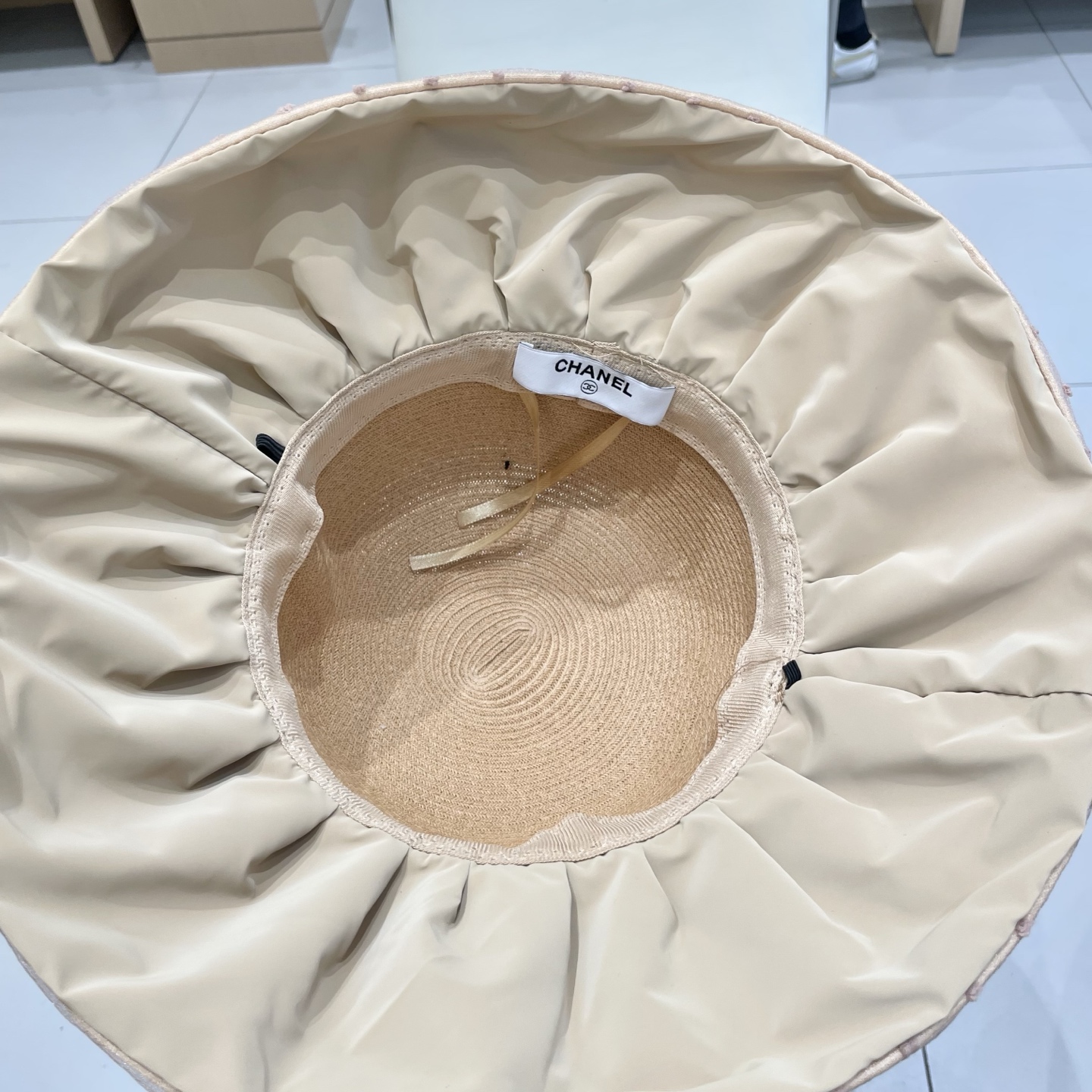  Chanel香奈儿夏季大檐显脸小优雅遮阳帽女时尚百搭蝴蝶结防晒帽海边出游渔夫帽