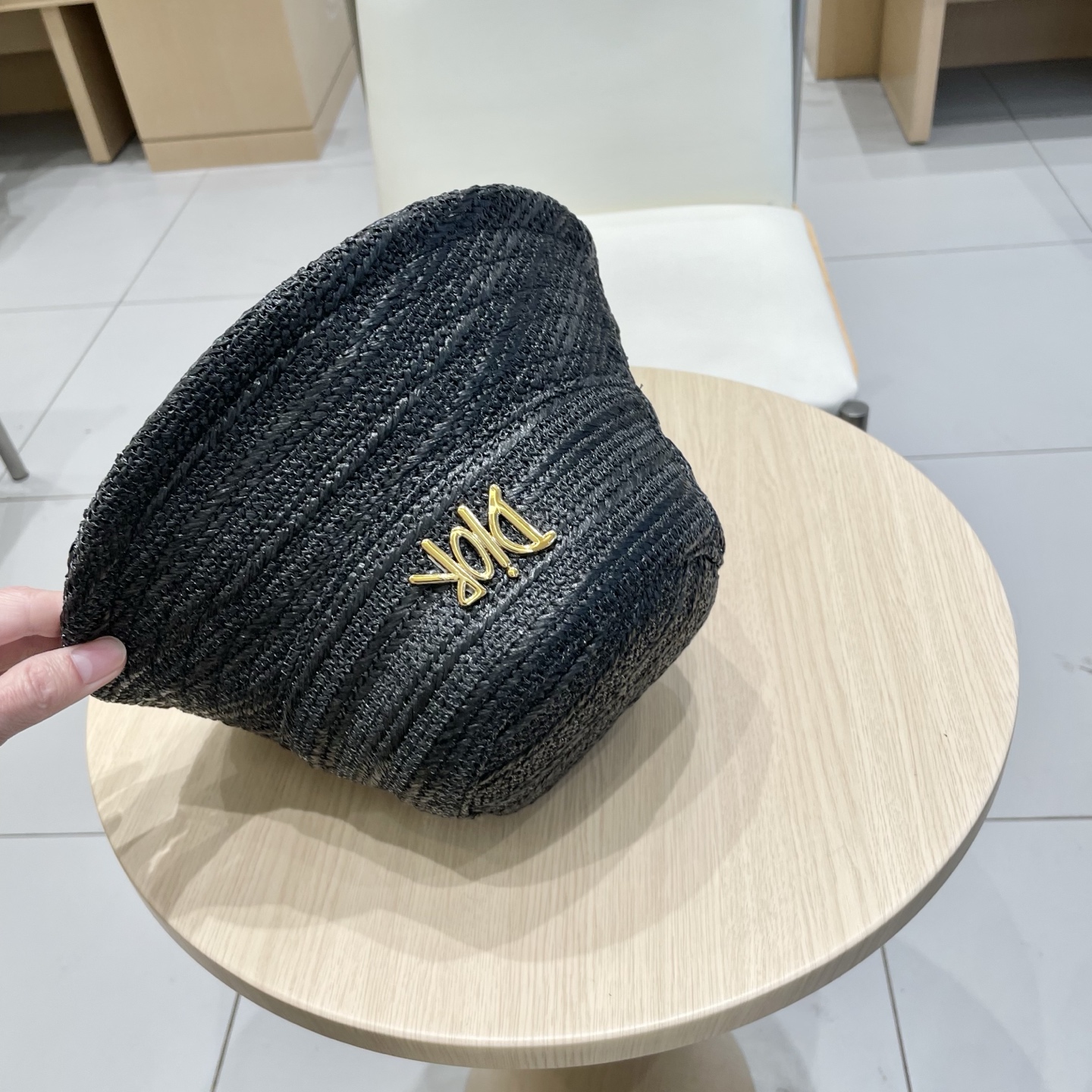  DIOR藤皮编渔夫帽洋气ins遮阳帽可折叠盆帽女士百搭帽子时尚