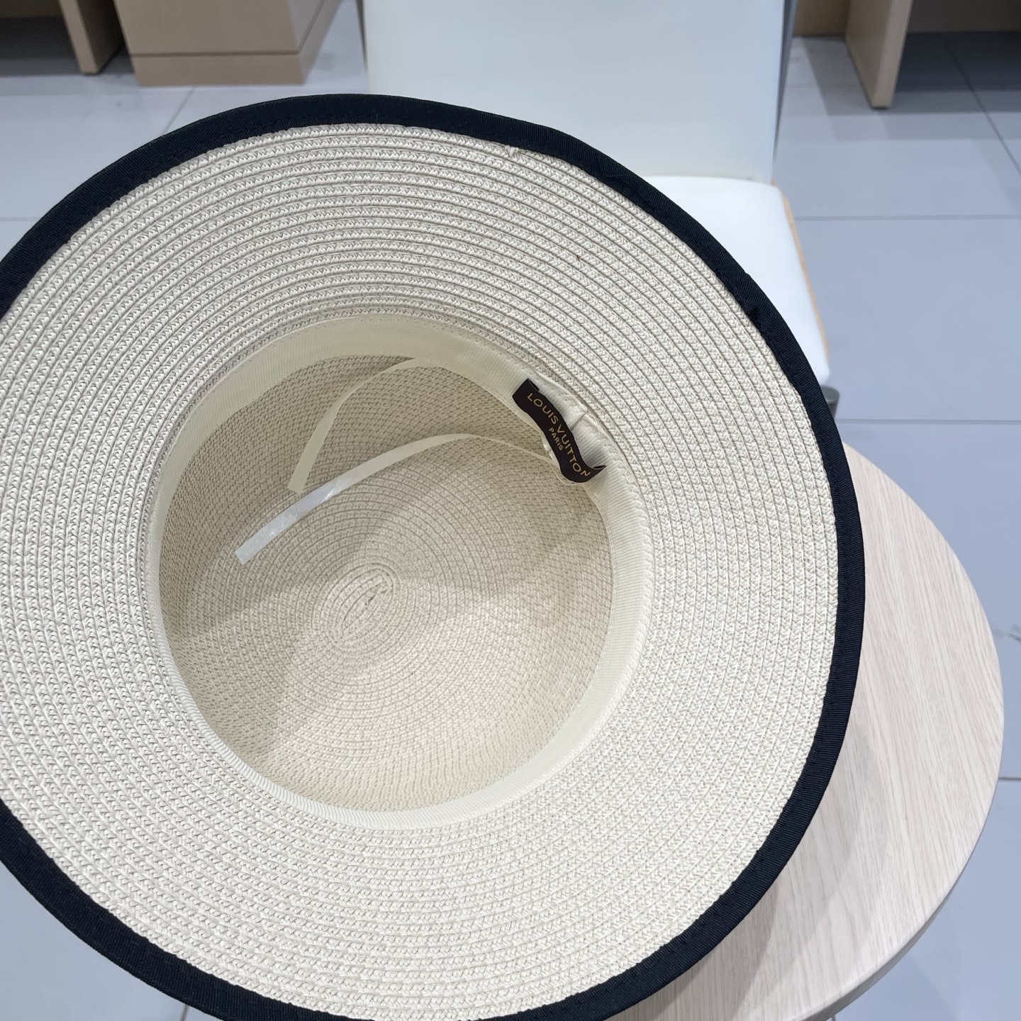  【LV路易威登】2025新款度假风礼帽，草帽，旅行必备，超好搭配，赶紧入手！