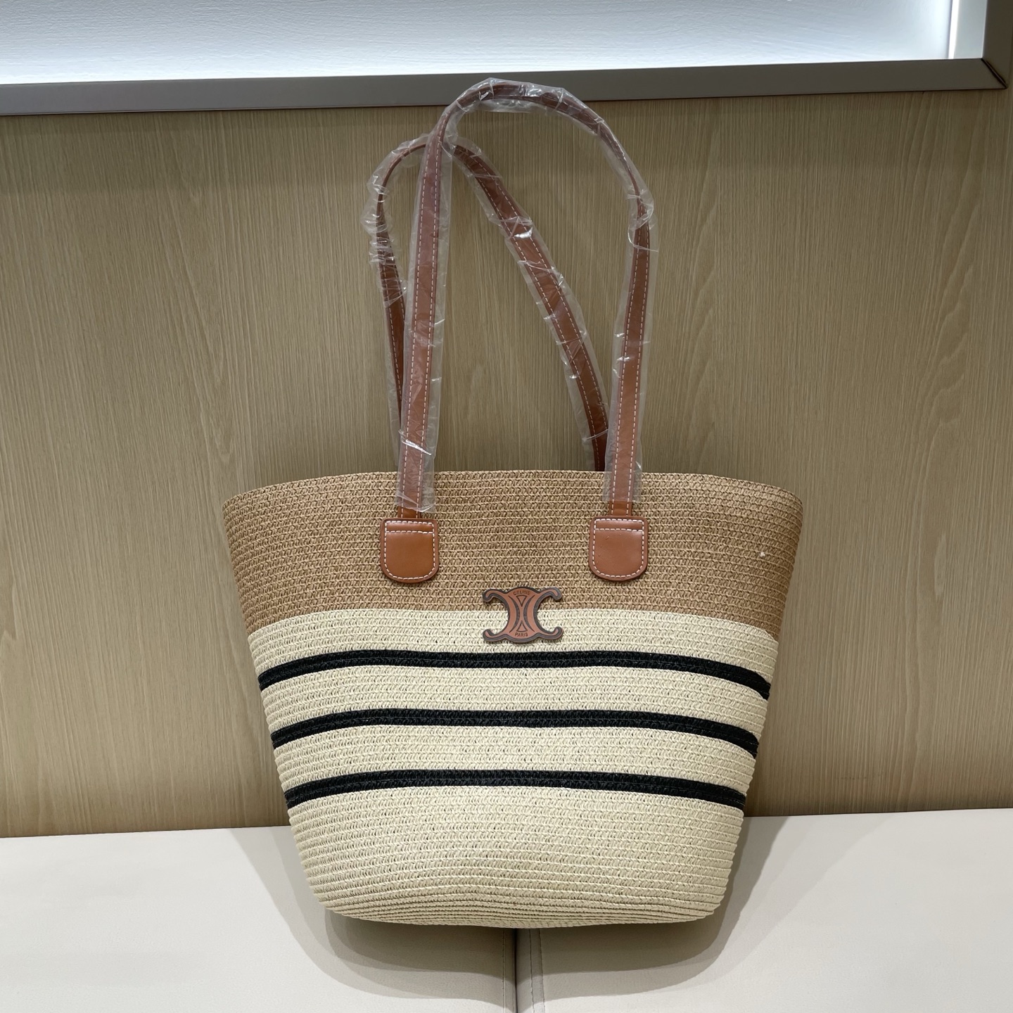 NO:222759,Celine celine bag, straw woven RIVE GAUCHE imitation grass crochet soft tote bag 2025 new shopping bag, beach bag!  RI tote bag, soft shaped, decorated with crochet pattern, matched with size 40X 23X 30cm hat Straw hat Fisherman hat Baseball hat Knit hat, hat, celine, espadrilles, espadrilles, totes, hats19860909塞琳celine包包,草编织RIVE GAUCHE仿草钩织柔软托特包 2025新款购物袋,沙滩包！RI托特包,采用柔软造型,饰以钩织图案,搭配用于肩背的尺寸40X 23X 30cm帽子草帽渔夫帽棒球帽针织帽,帽子,celine,espadrilles,espadrilles,totes,hats,hat