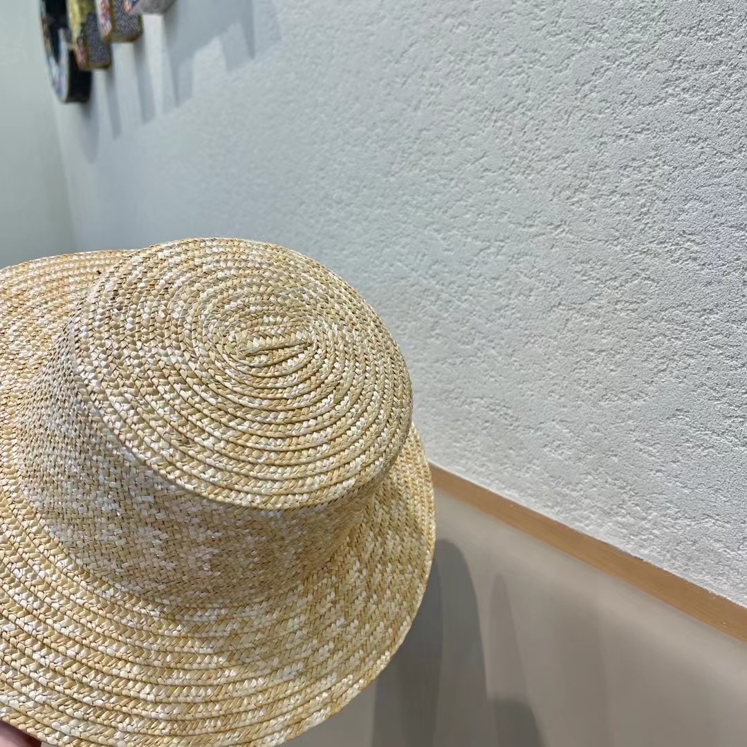 Parisian Balenciaga 2024 Morning New Barley Weeding Cap: One-Size-Fits-All Street Selection - 图片 6