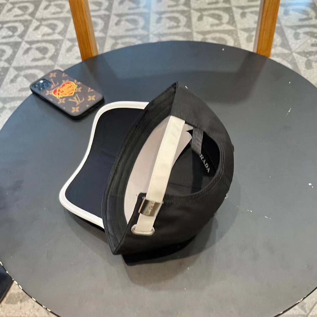  Prada普拉达 早春新款大牌款棒球帽，经典款男女通用